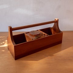 Portabottiglie da bar con secchiello per il ghiaccio e pinze di Richard Nissen, danese, della metà del secolo scorso.