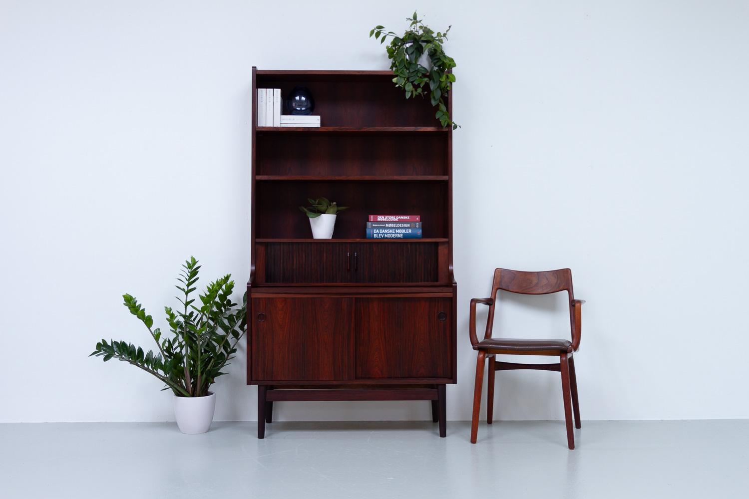 Mid-Century Modern Danish Rosewood Bookcase by Johannes Sorth, 1960s For Sale 6