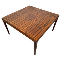 Mid-Century Modern Dänischer Palisander Couchtisch