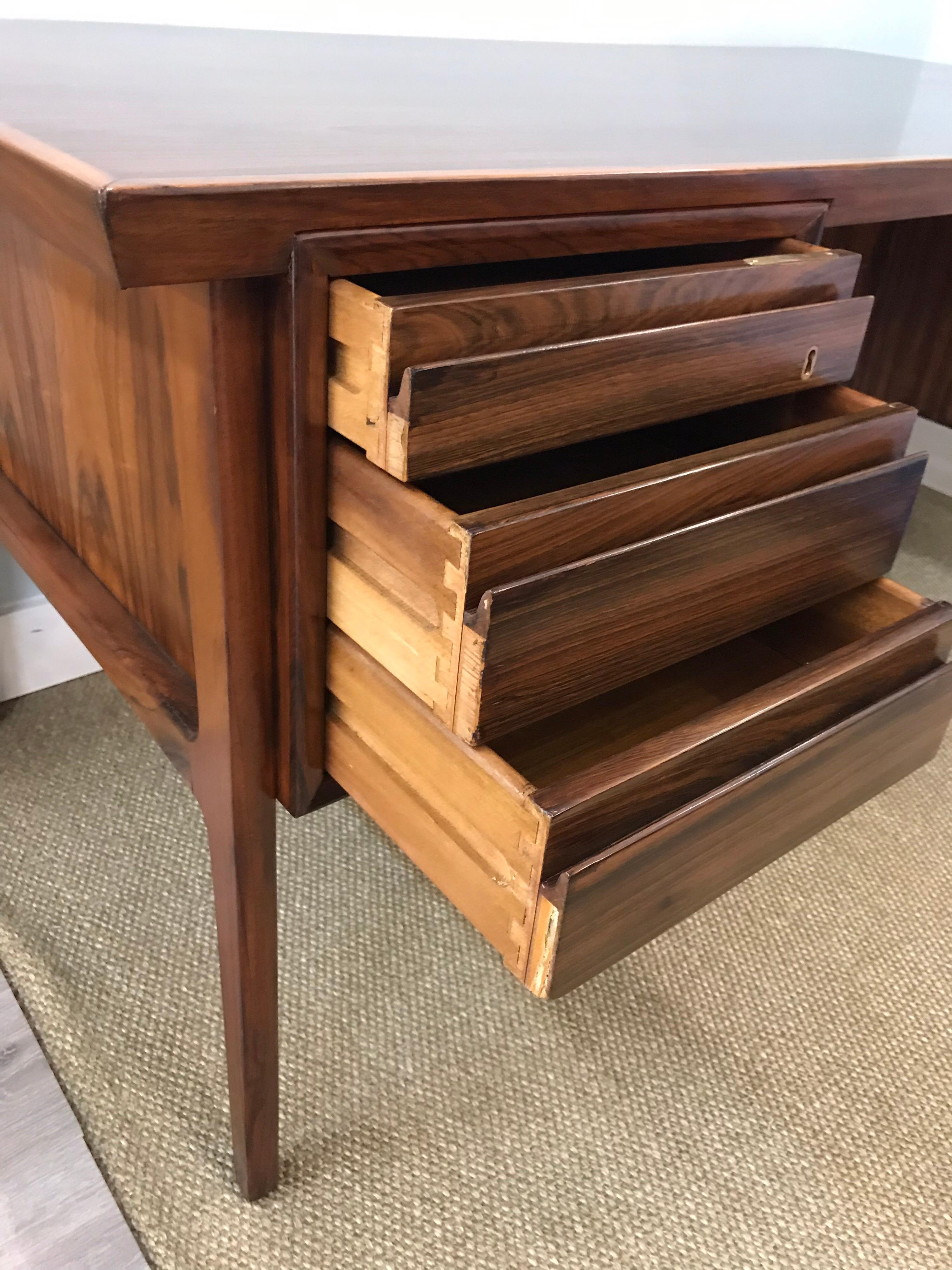 Mid-Century Modern Danish Rosewood Desk Writing Table 3