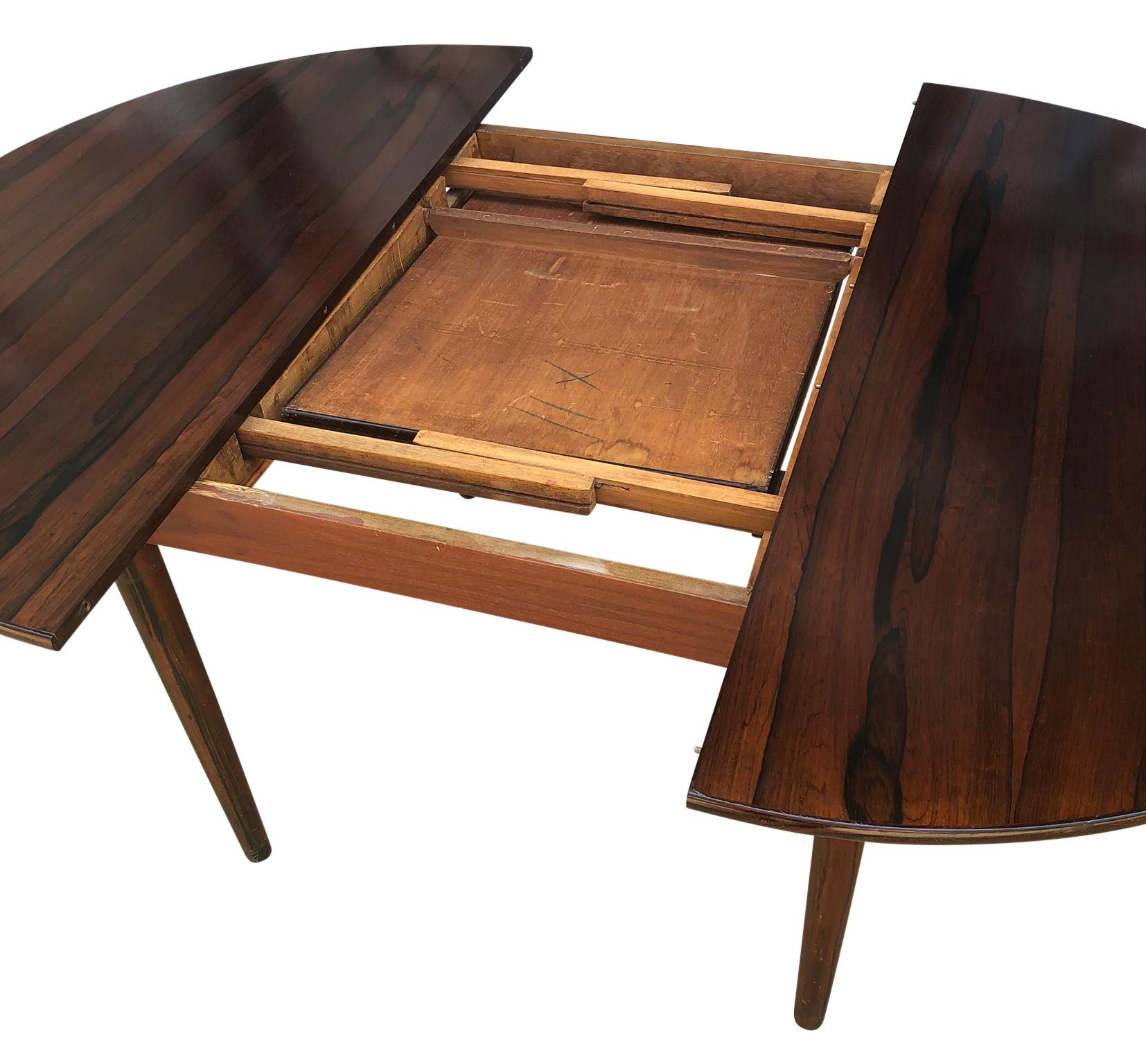 Mid-Century Modern Danish Rosewood Expandable Dining Table 1 Nesting Leaf 5