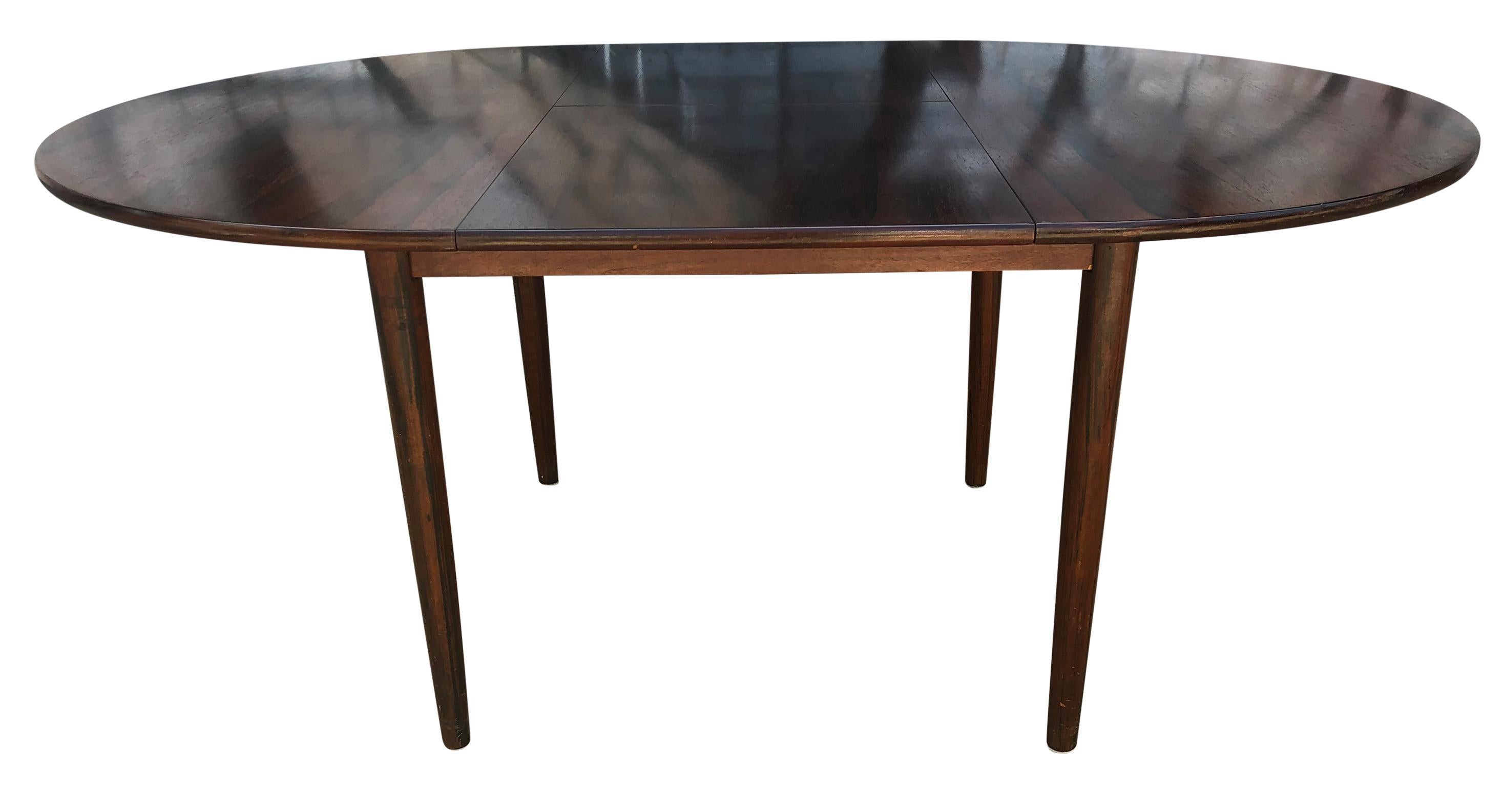 Mid-Century Modern Danish Rosewood Expandable Dining Table 1 Nesting Leaf 2