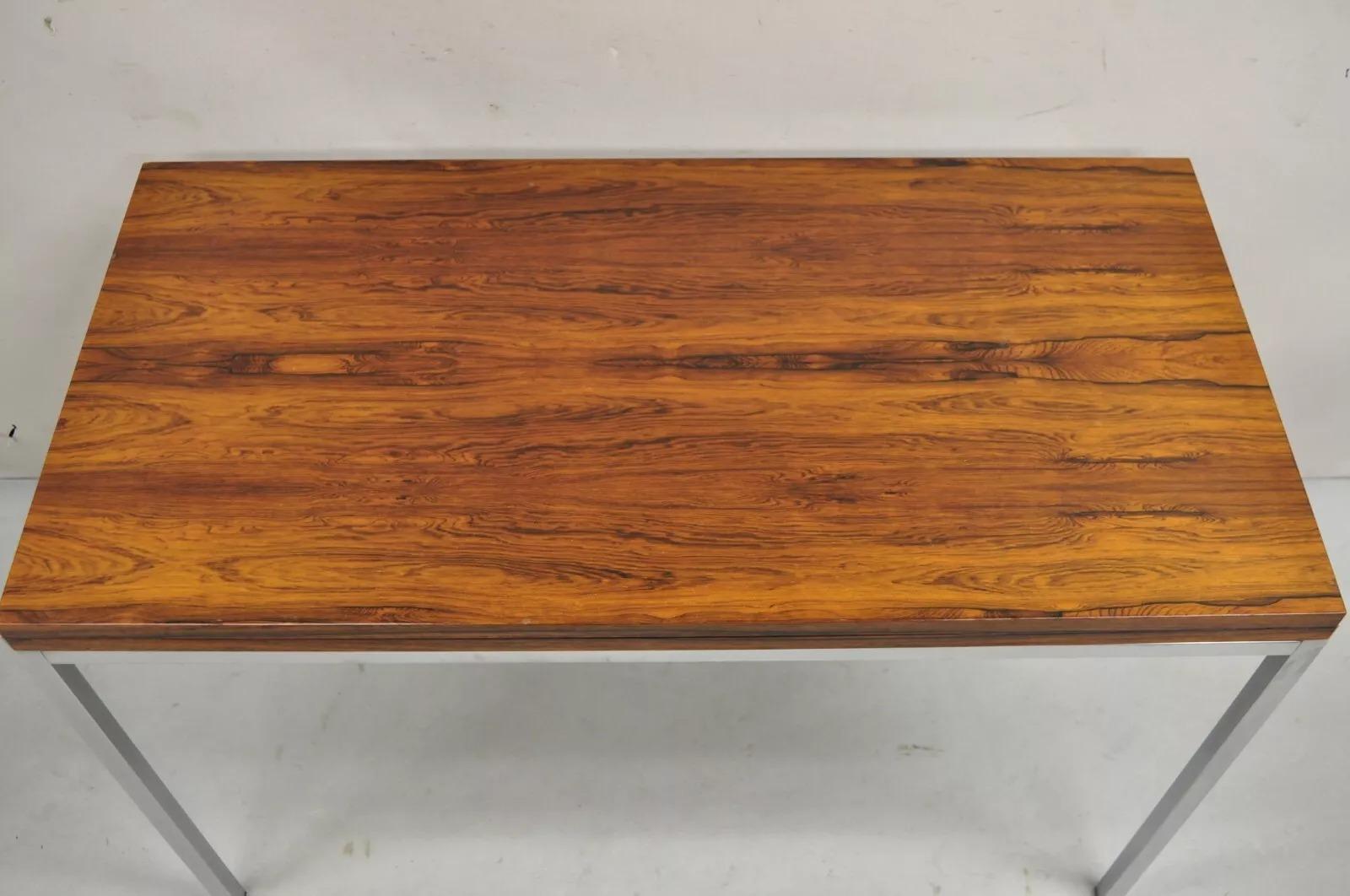 Mid Century Modern Danish Rosewood Flip Top Square Game Table Esstisch (Chrom) im Angebot