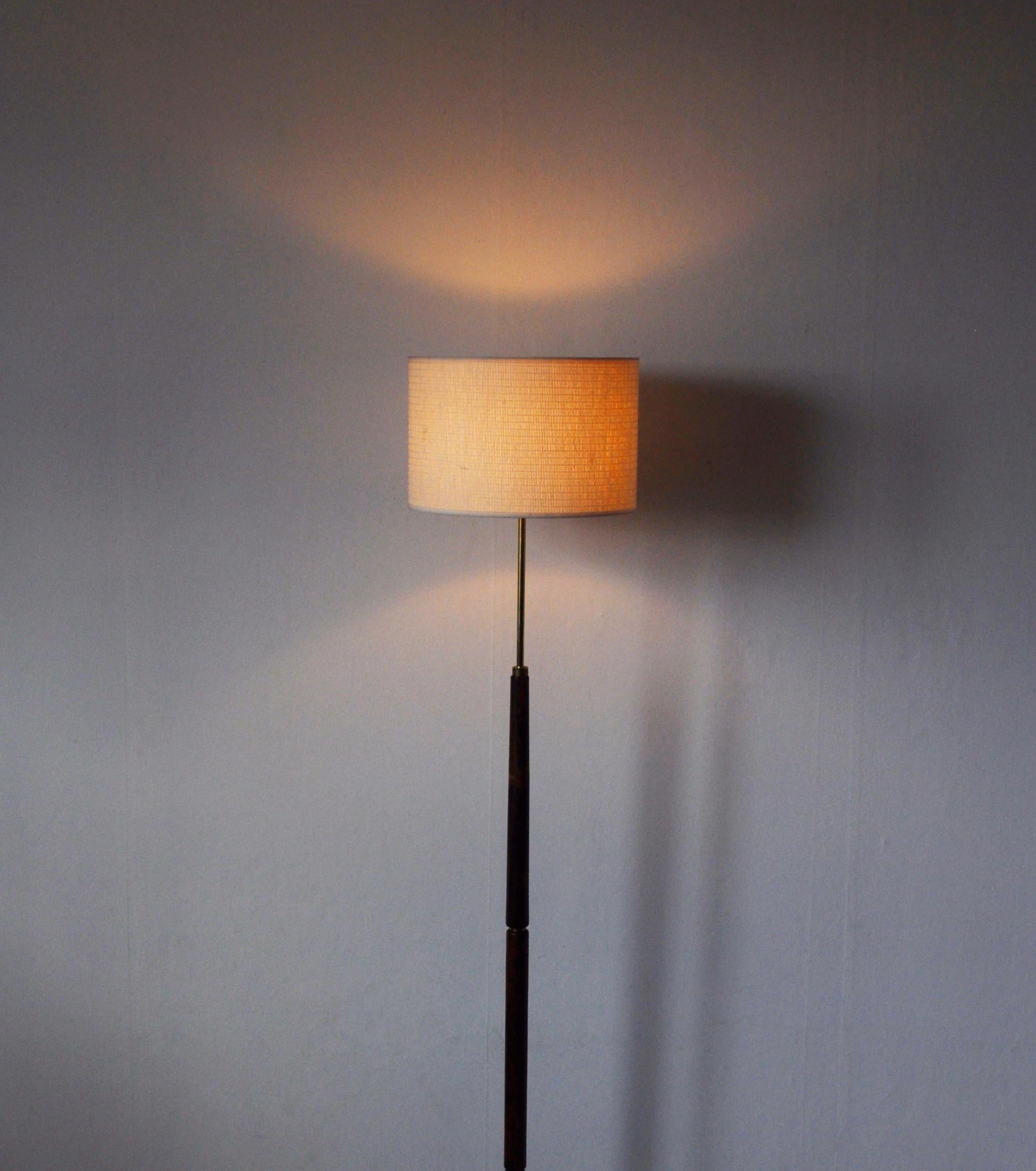Mid-Century Modern Danish Rosewood Floor Lamp with Brass Details, 1960s For Sale 2