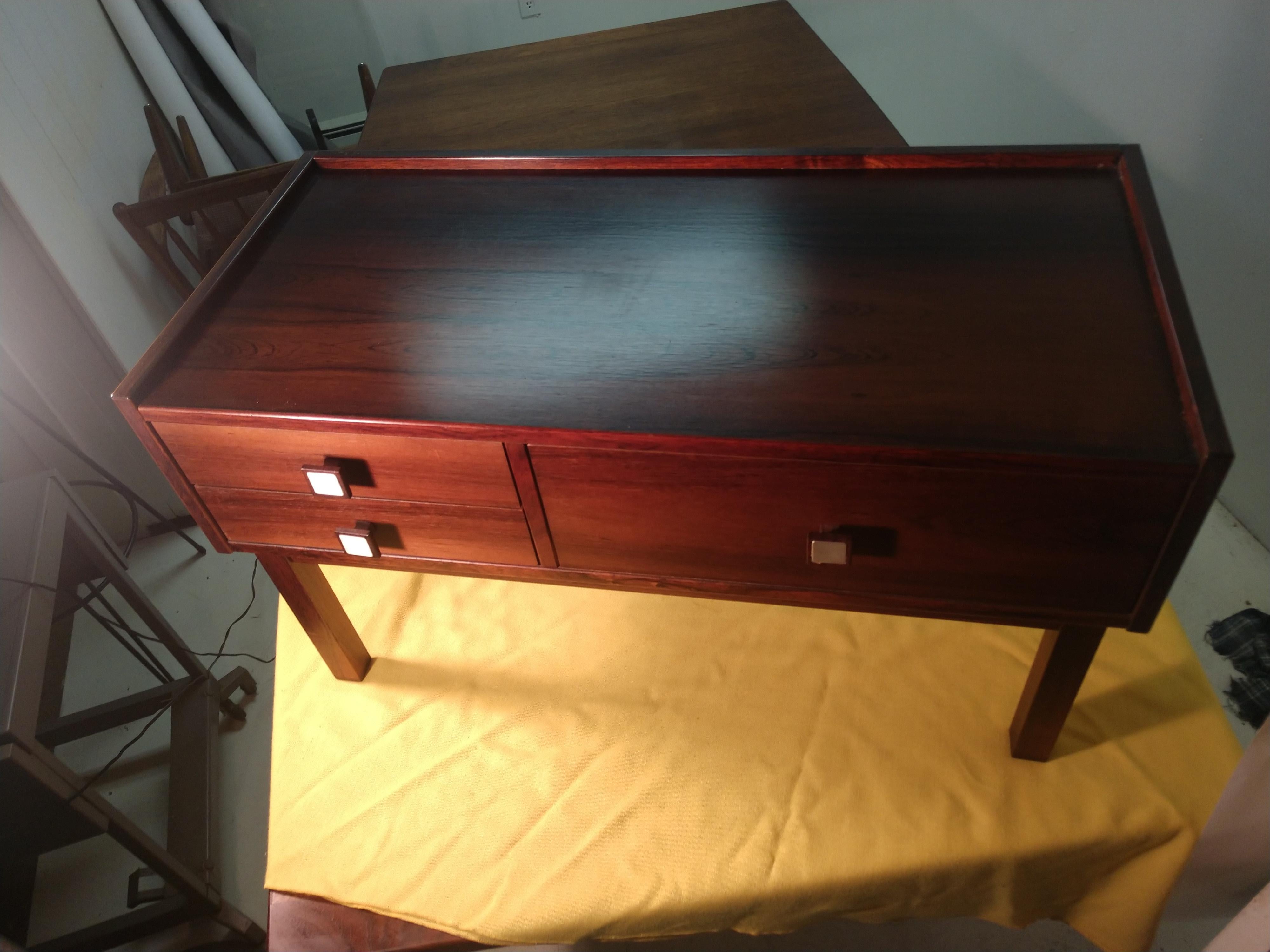 Mid-Century Modern Danish Rosewood Three-Drawer Side End Table For Sale 6
