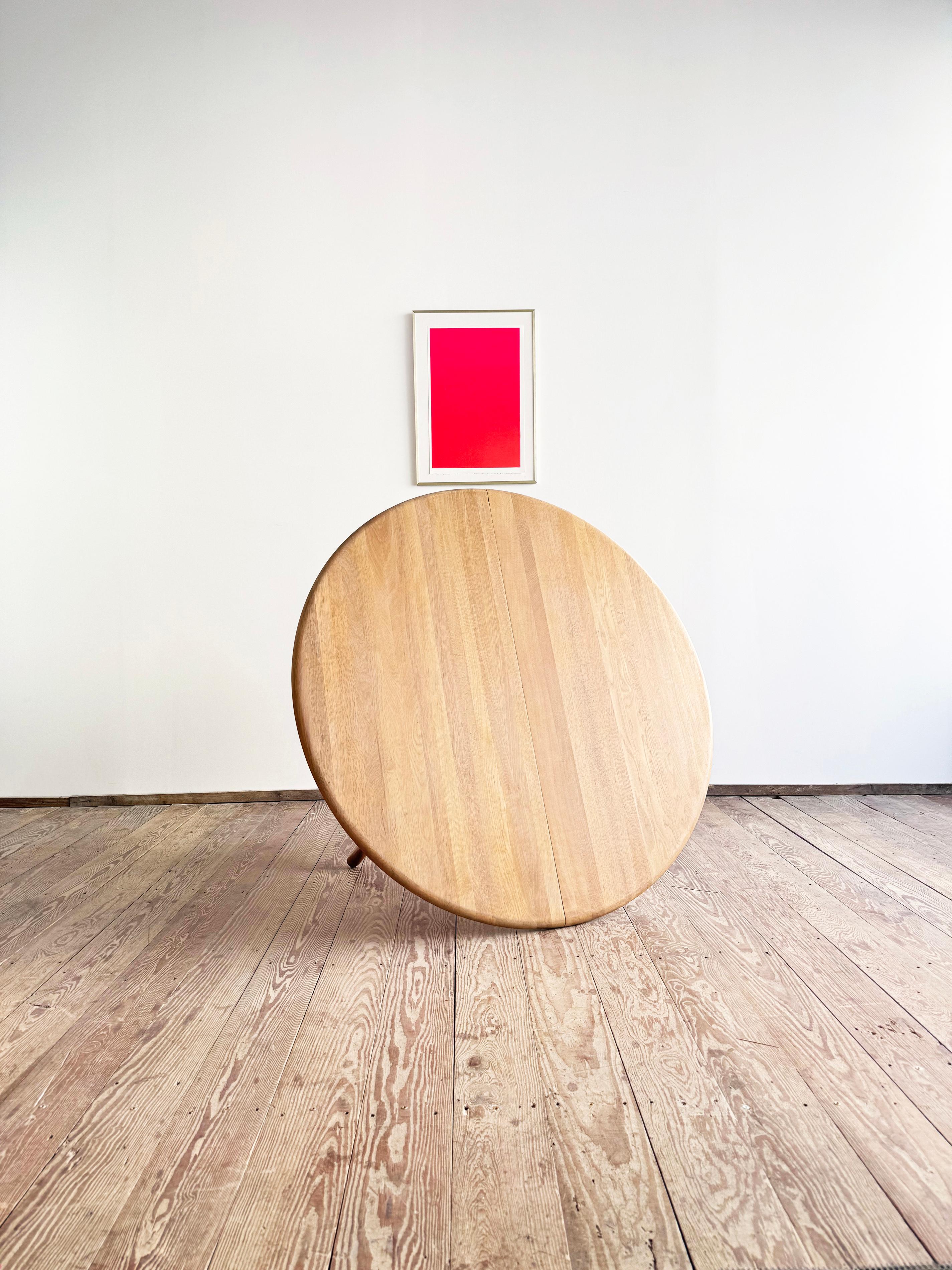 Mid-Century Modern Danish Round Extendable Teak Dining Table from Glostrup, 1960 11