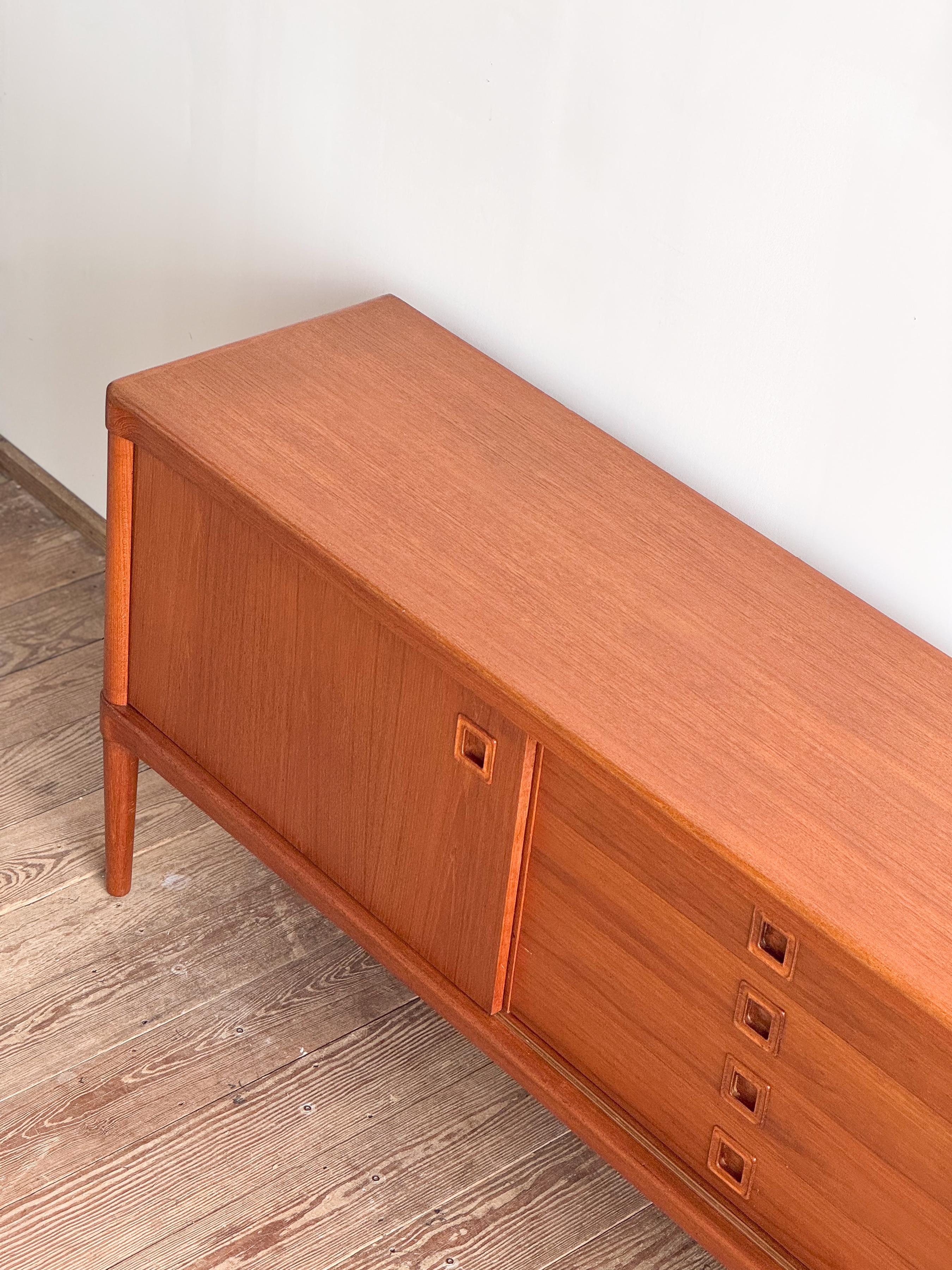 Mid-Century Modern Danish Sideboard in Teak by H.W. Klein, Bramin, Denmark, 1960 For Sale 7