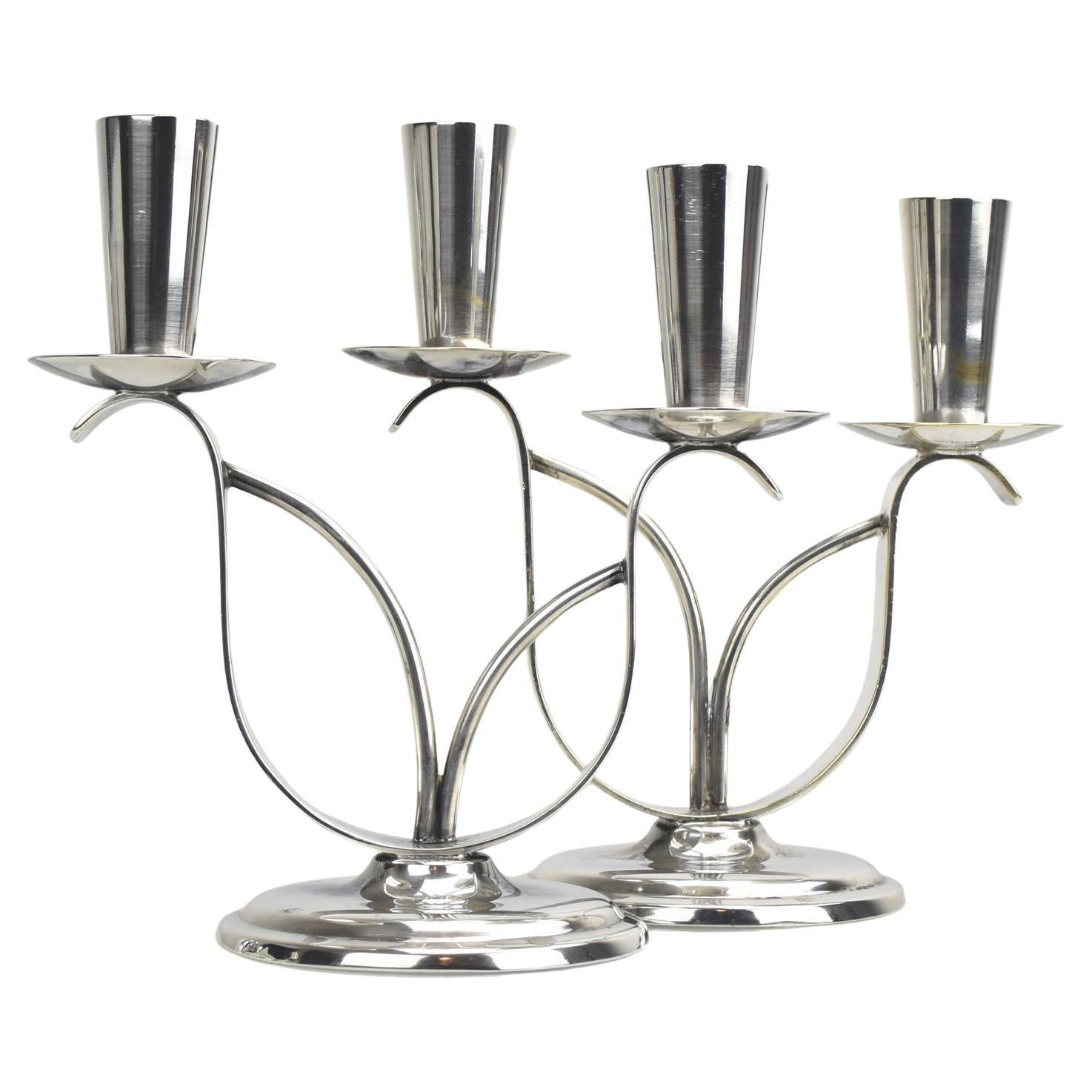 Candelabros dobles daneses modernos de mediados de siglo chapados en plata de Berg Denmark en venta
