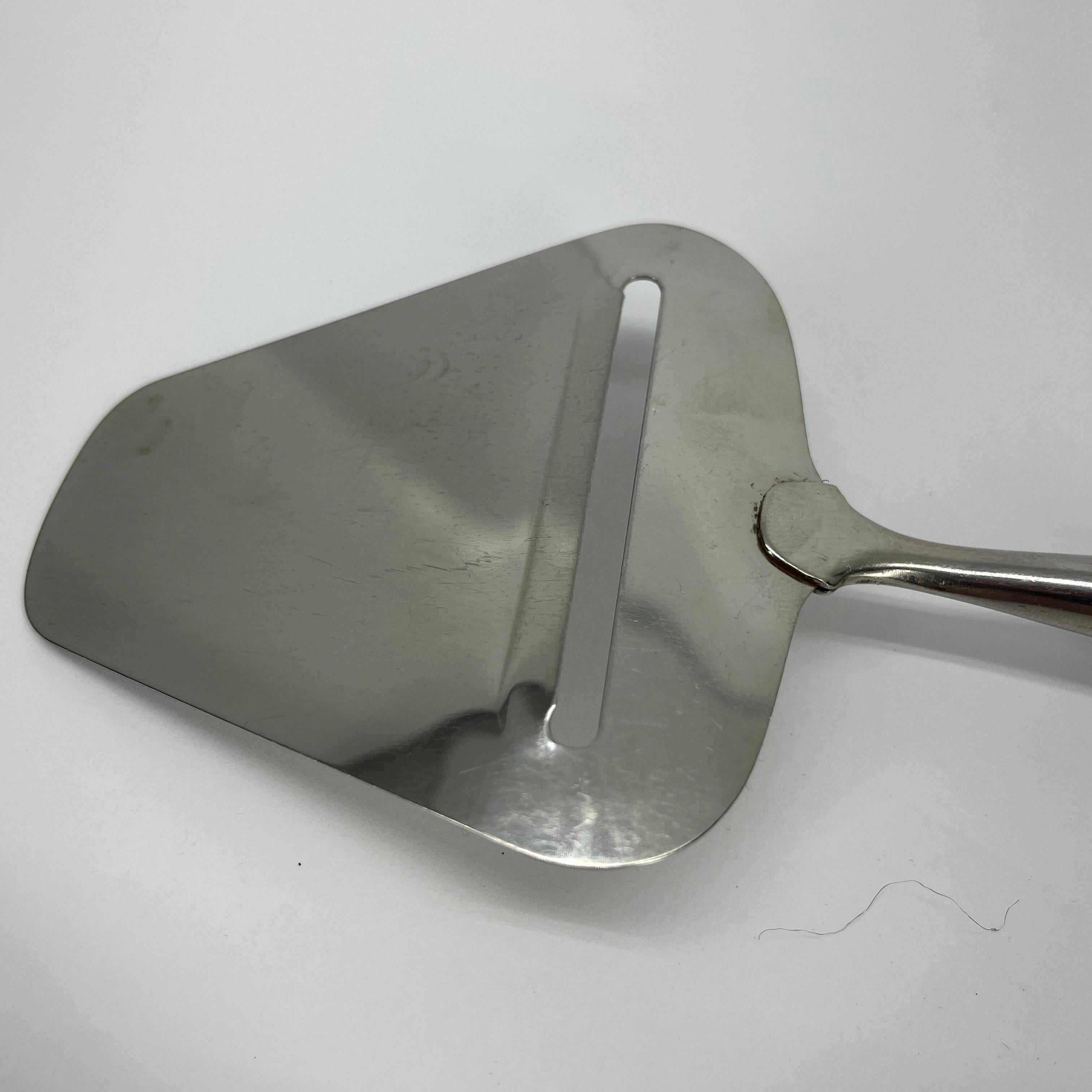 Mid-Century Modern Danish Stainless Steel Cheese Slicer In Good Condition For Sale In Haddonfield, NJ