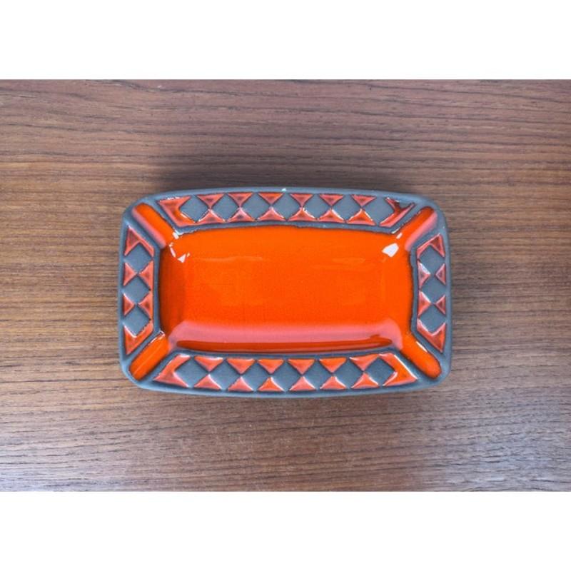 Cuenco cenicero de Studio Pottery danés moderno de mediados de siglo de Frank Keramik, años 60, en muy buen estado. Diseñado de 1960 a 1969. Existen pruebas oficiales de autenticidad, como catálogos antiguos, registros de diseñadores u otras fuentes