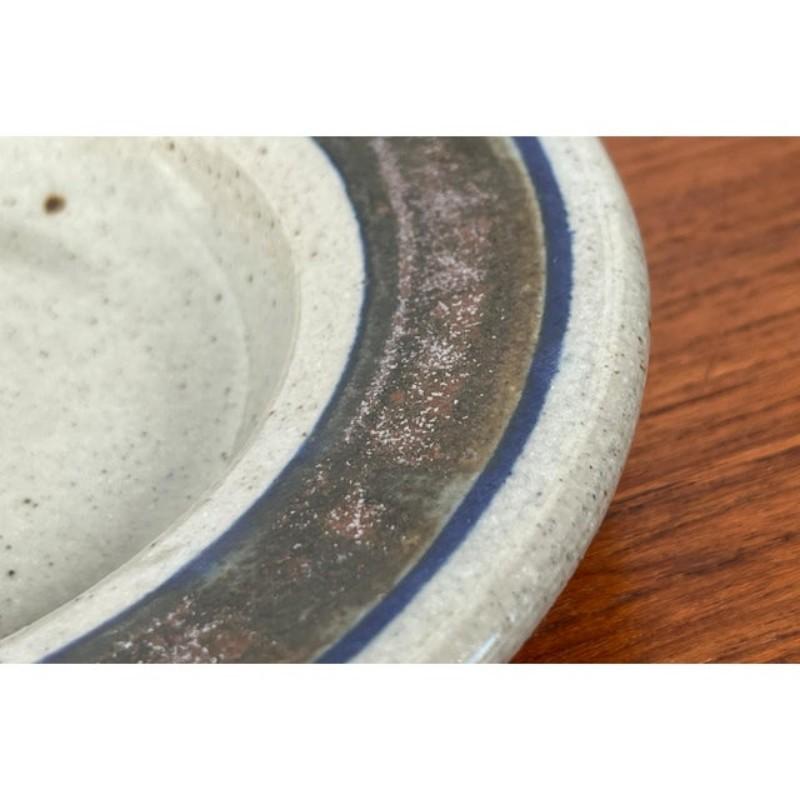 20ième siècle Bol en poterie danoise Studio A du milieu du siècle dernier de Ejnar Keramik Bornholm, années 1960 en vente