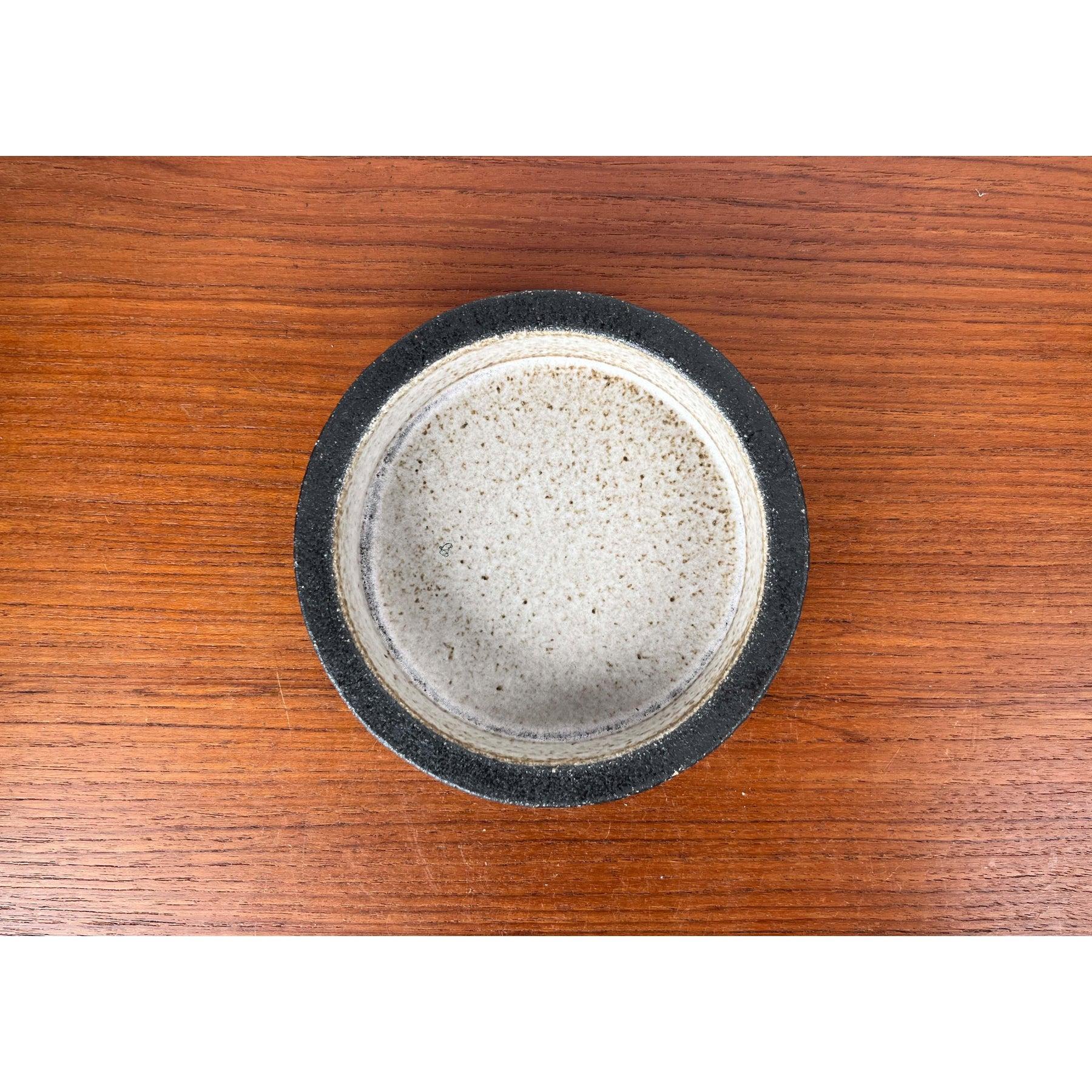 Mid-Century Modern Danish Studio Pottery Bowl from Lovemose, 1960s In Good Condition For Sale In Hamburg, DE