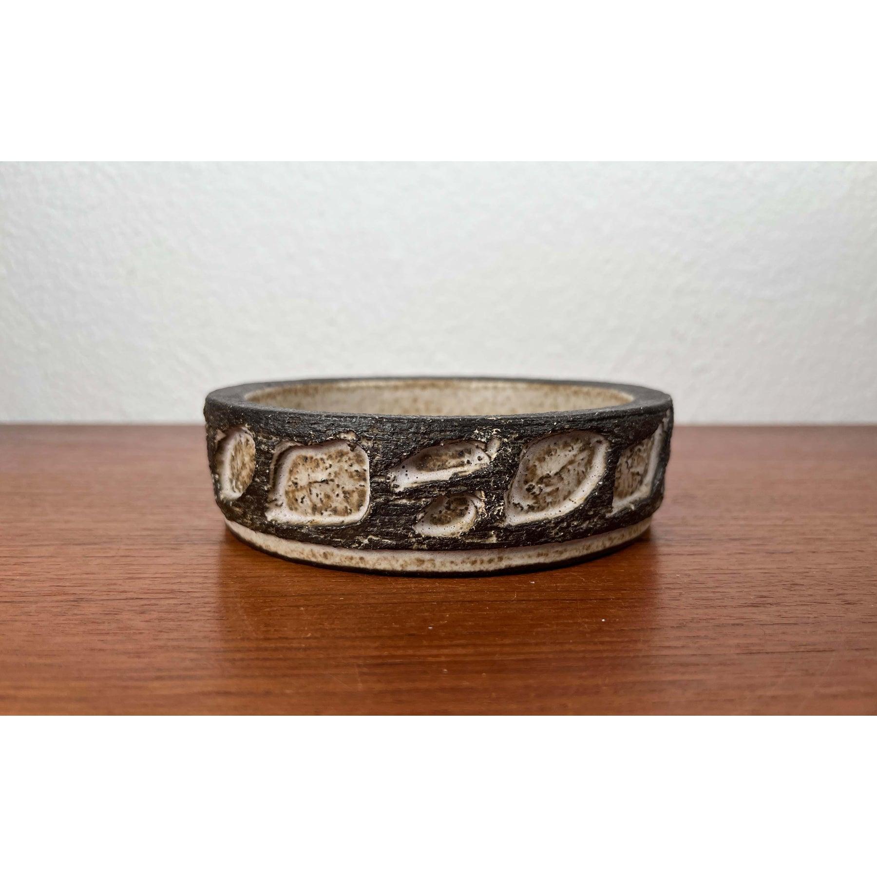 Mid-Century Modern Danish Studio Pottery Bowl from Lovemose, 1960s For Sale 2