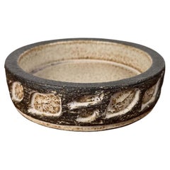 Mid-Century Modern Danish Studio Pottery Bowl from Lovemose, 1960s