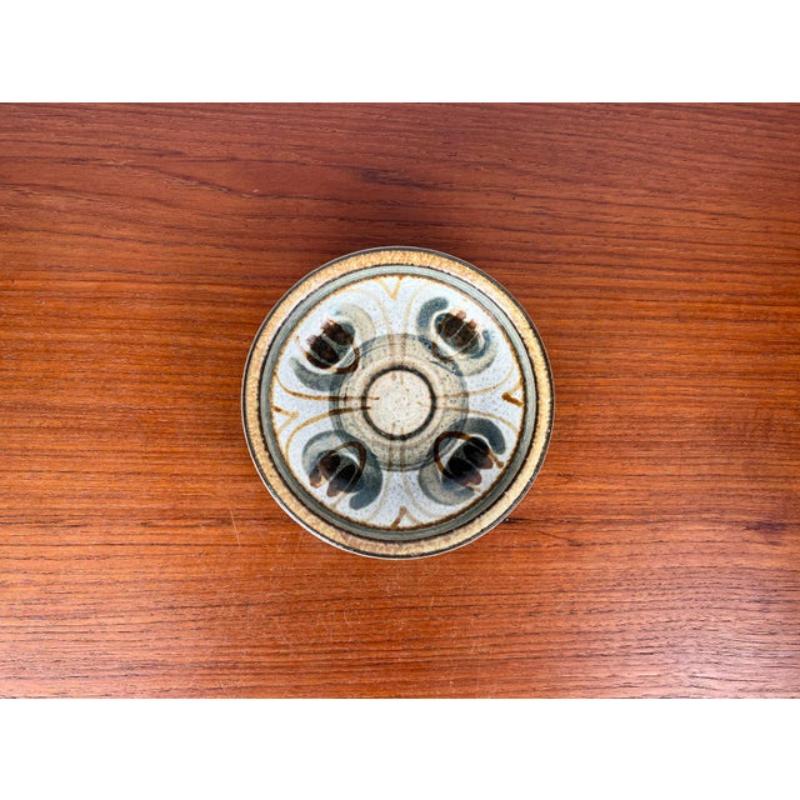 Mid-Century Modern Danish Studio Pottery Bowl from Søholm, 1960s, in Very Good conditions. Designed 1960 to 1969 This piece has an attribution mark,
Official proof of authenticity such as vintage catalogs, designer records or other literature
