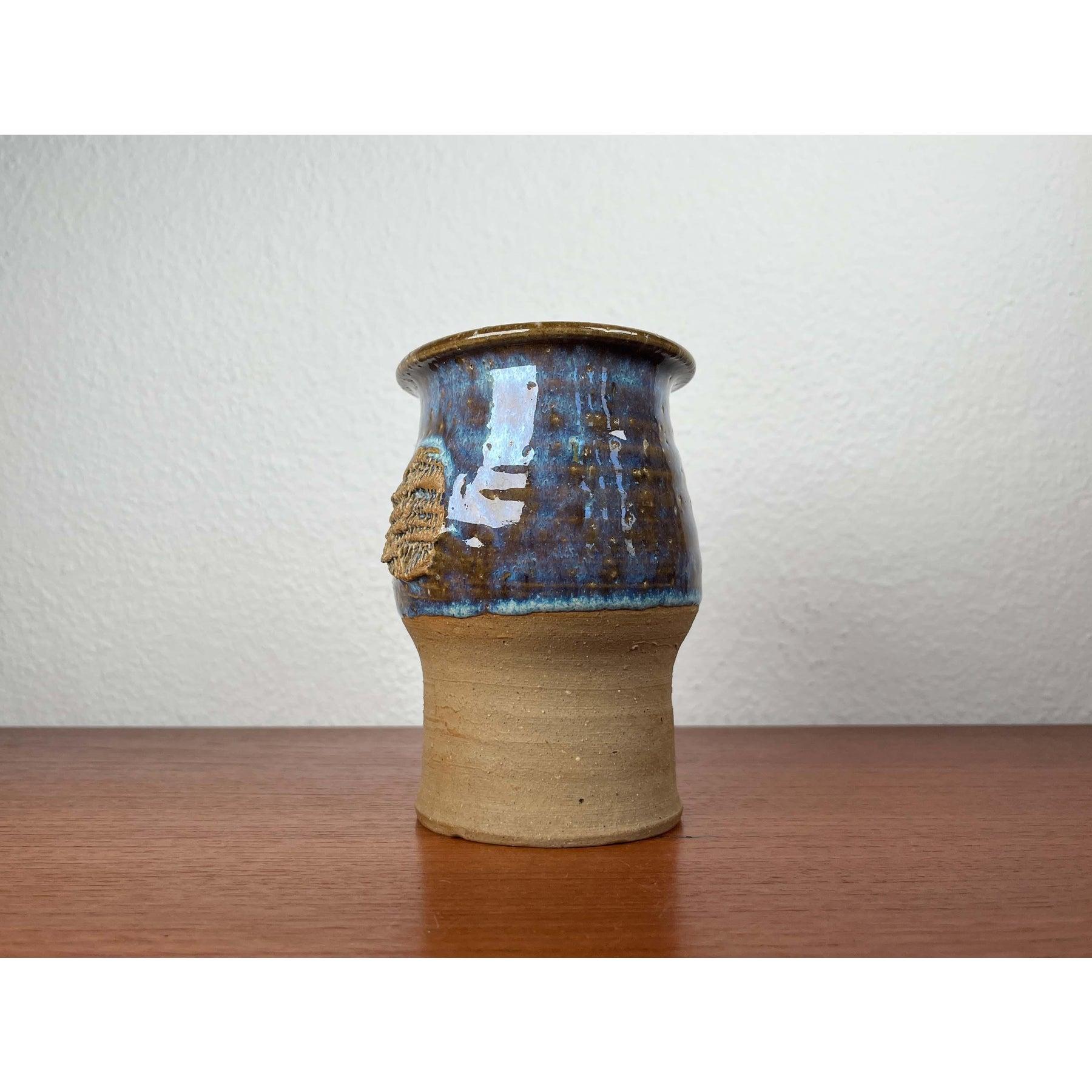 Moderne dänische Studio Pottery Vase aus der Jahrhundertmitte von Linder Stentøj, 1960er Jahre im Angebot 9