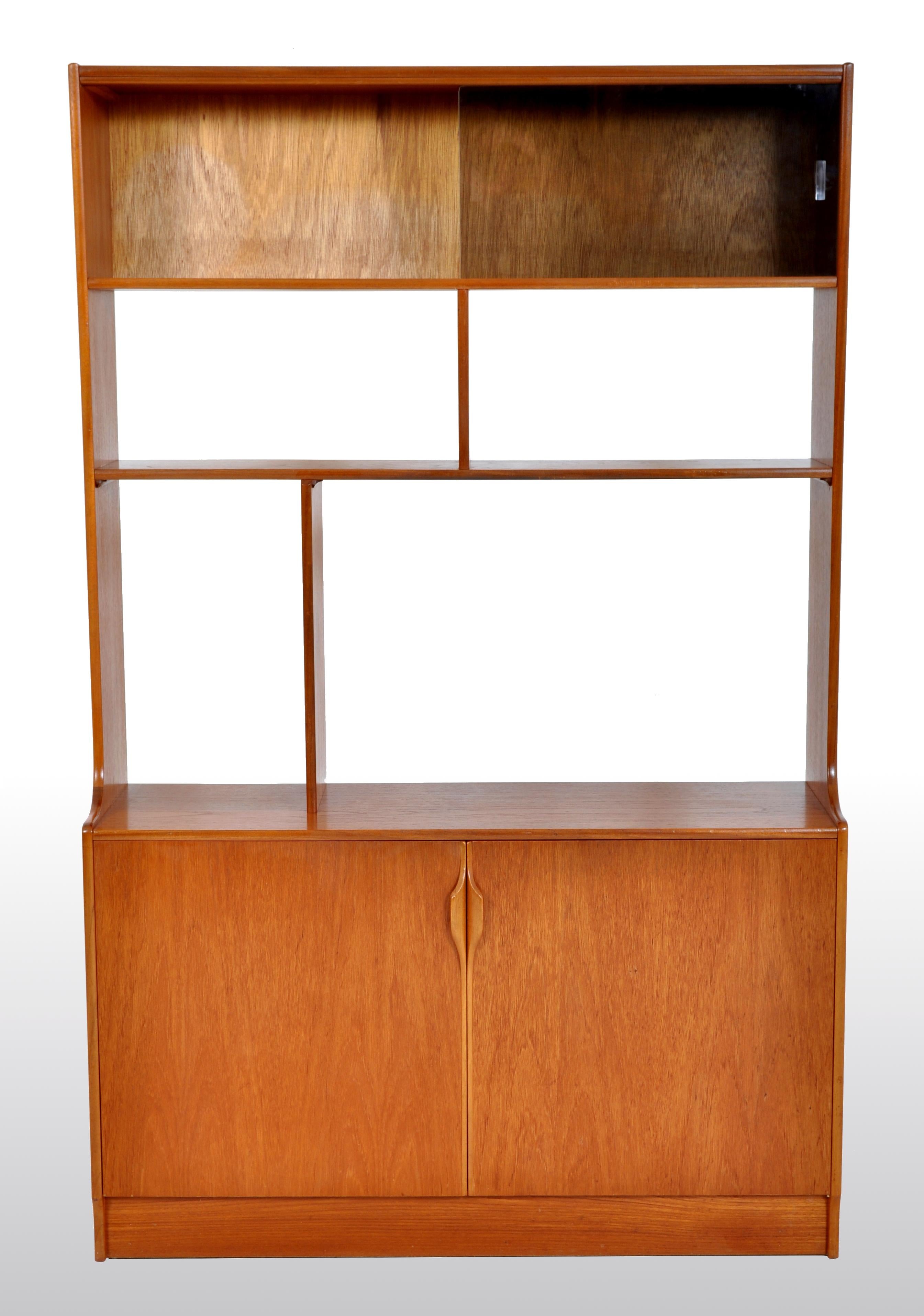 English Mid-Century Modern Danish Style Bookcase / Wall Unit / in Teak by S Form, 1960s