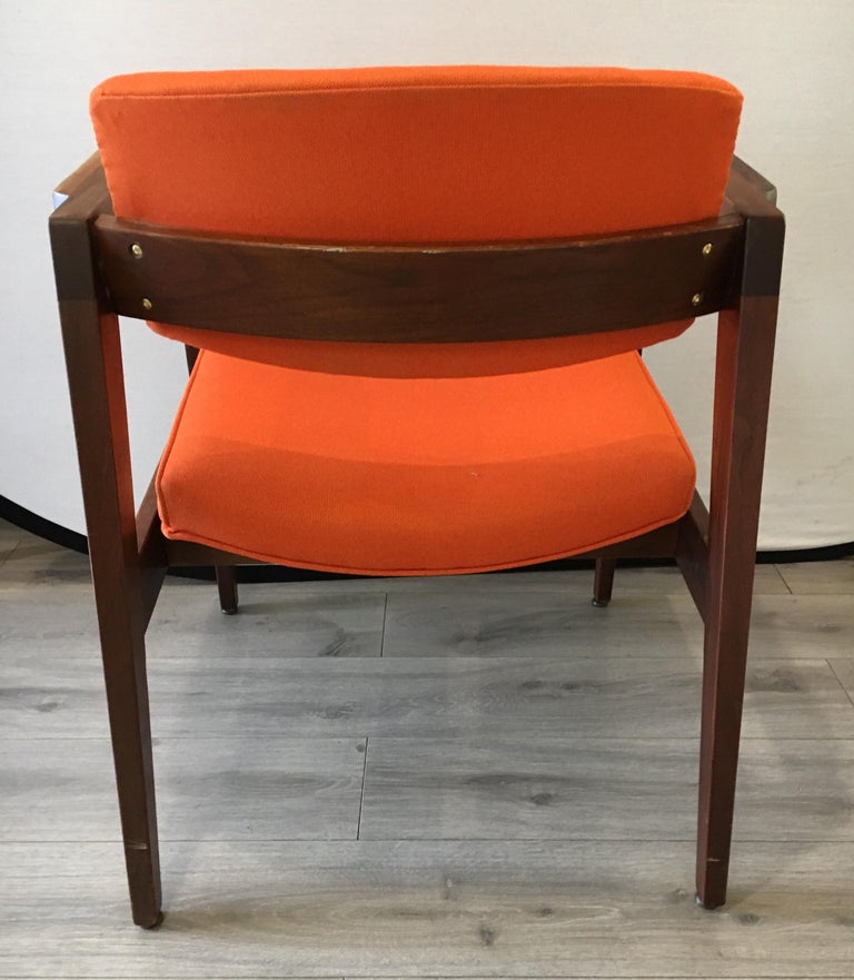 Mid-Century Modern Danish Style Orange Upholstered Lounge Chair For Sale 2