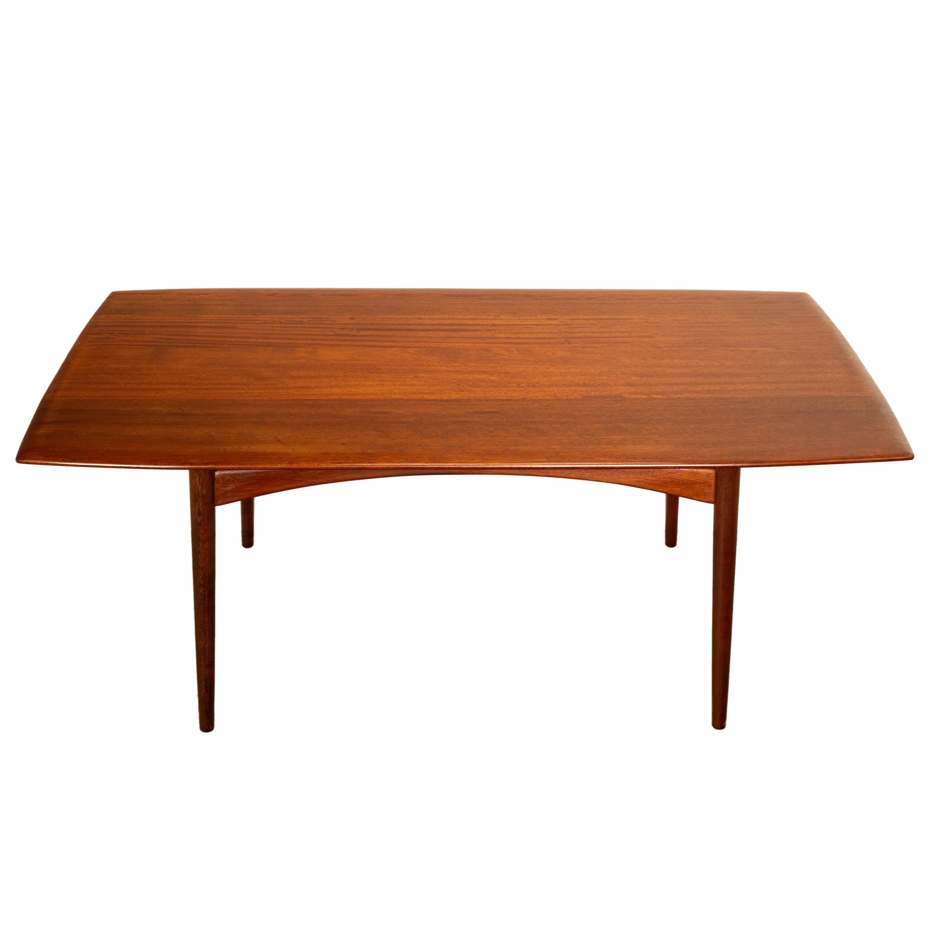 Mid Century Modern Danish Style Massiv Teak Afromosia 8 Seat Dining Table 1960 (Moderne der Mitte des Jahrhunderts)