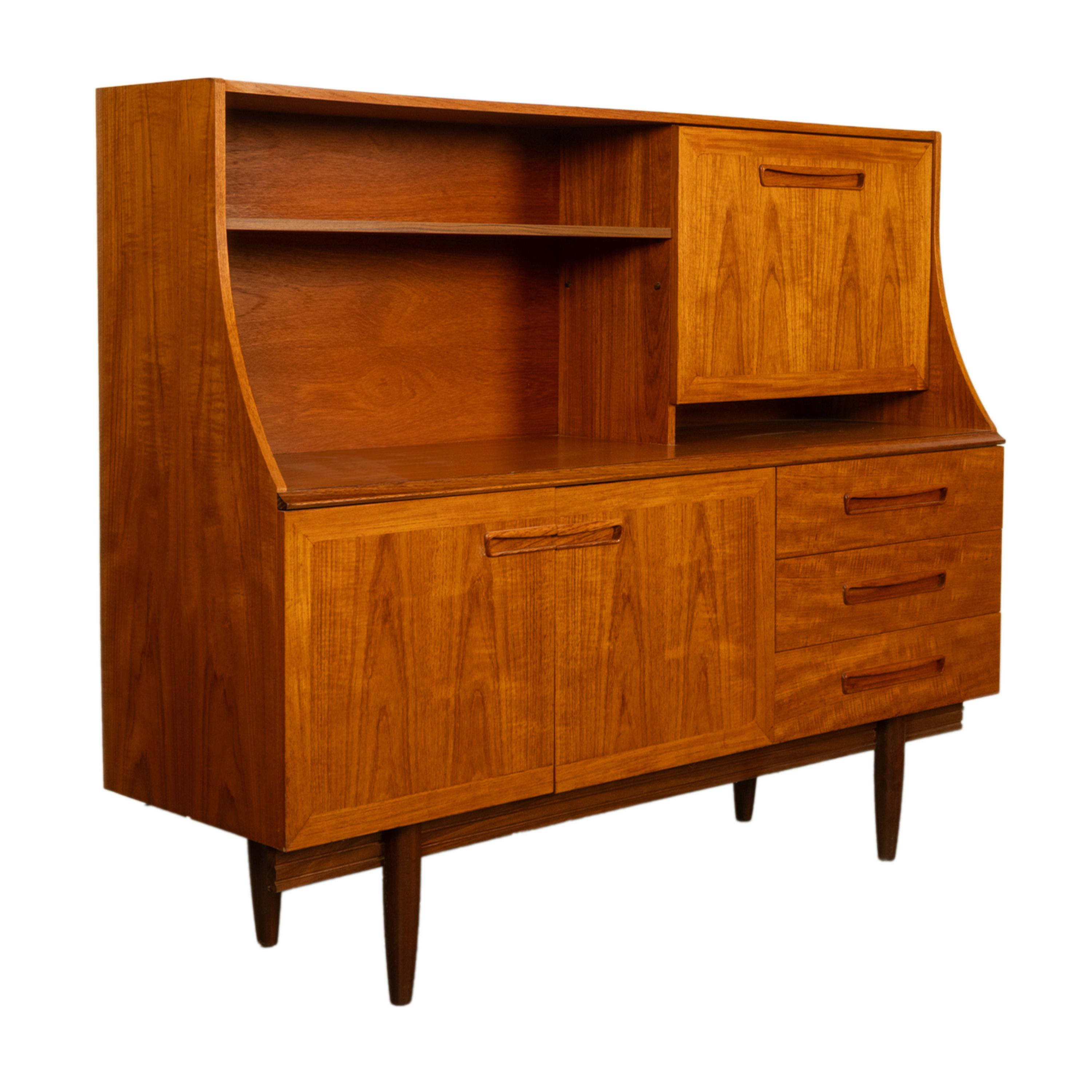 Mid-Century Modern Crédence Bar Buffet Buffet G-Plan 1960 en vente