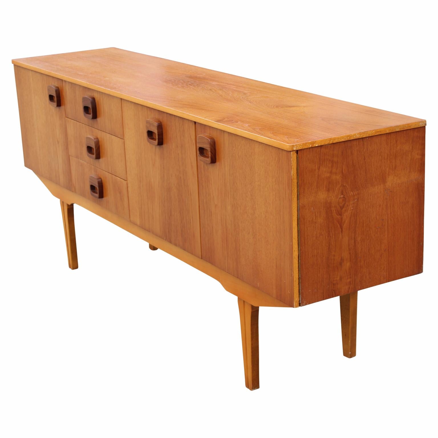 Mid-Century Modern Danish Style Teak Sideboard or Credenza with Wooden Handles In Good Condition In Houston, TX
