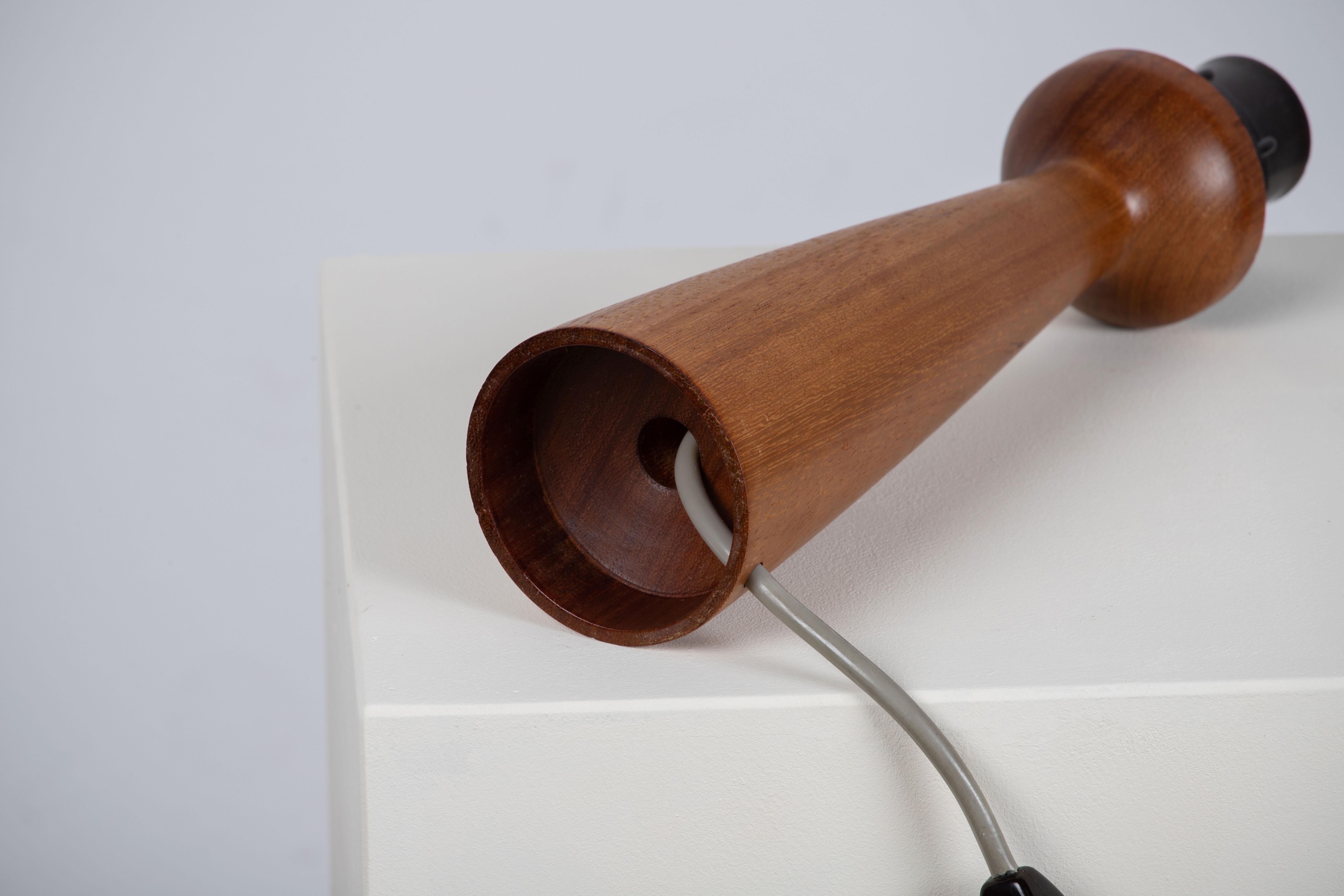 Danois Lampe de table danoise The Modernity, 1960 en vente