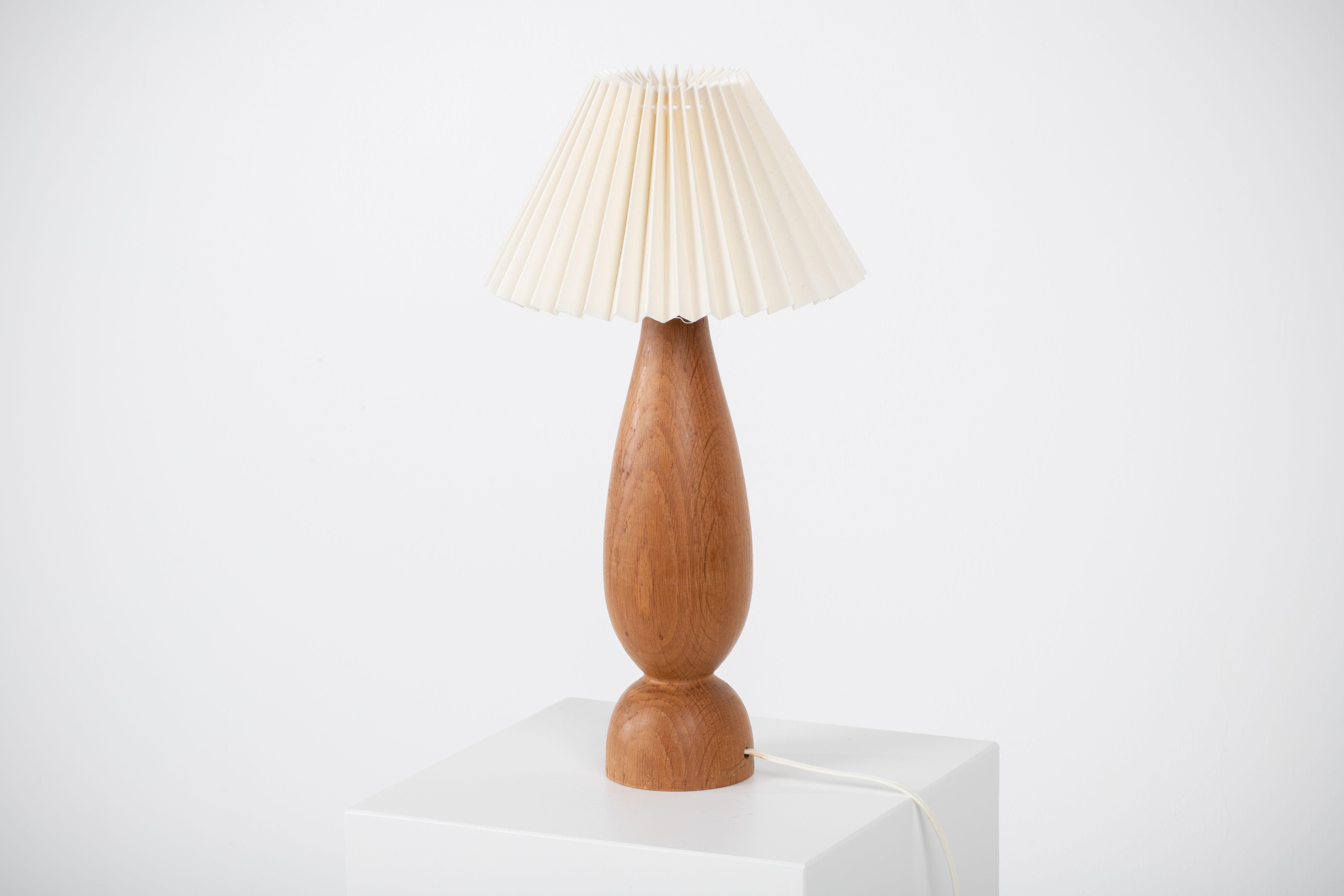 Teak Mid-Century Modern Danish Table Lamp, 1960 For Sale