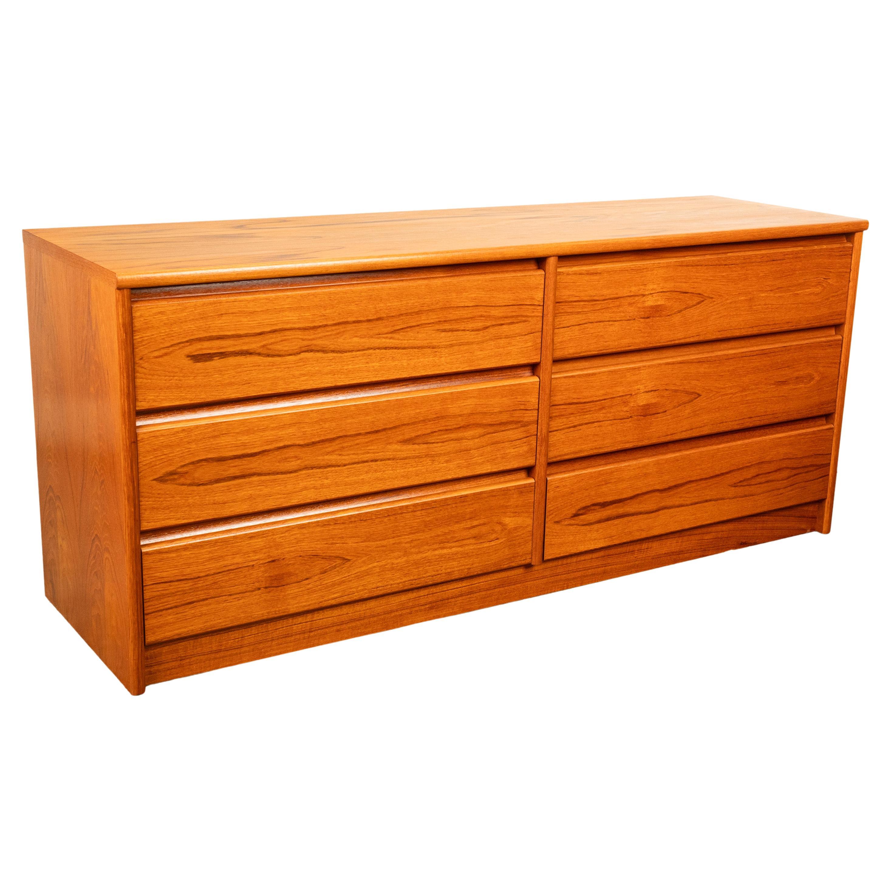 Mid Century Modern Danish Teak 6 Drawer Double Dresser Credenza Sannemanns 1970 For Sale