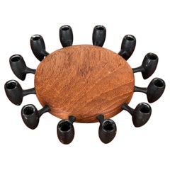 Dänischer Teakholz- und Gusseisen-Kerzenhalter aus der Mitte des Jahrhunderts von Digsmed, 1960er Jahre