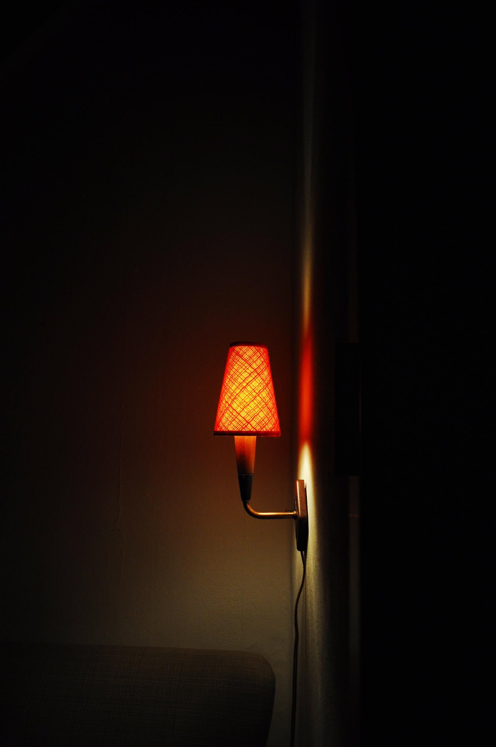 Mid-Century Modern Danish teak and copper wall sconce, 1950s For Sale 4