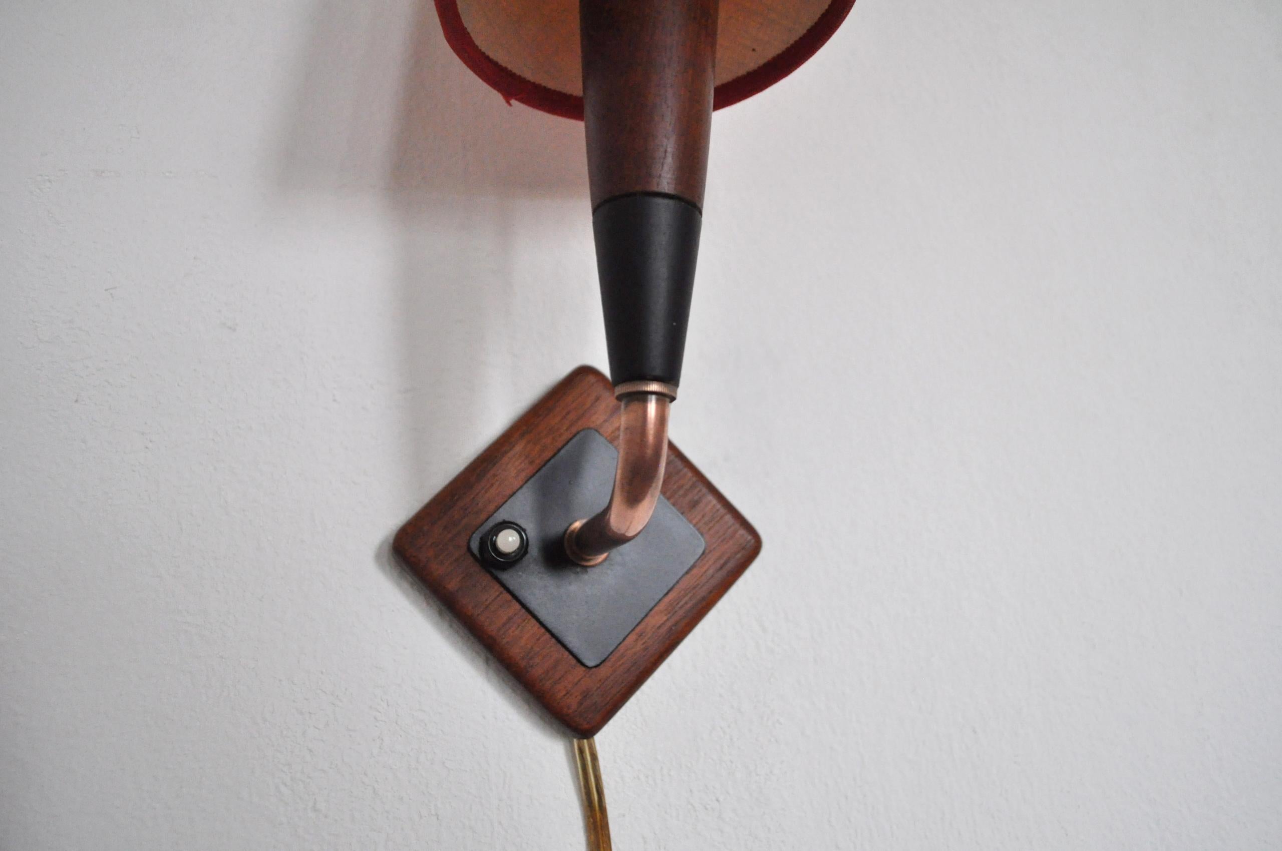 20th Century Mid-Century Modern Danish teak and copper wall sconce, 1950s For Sale