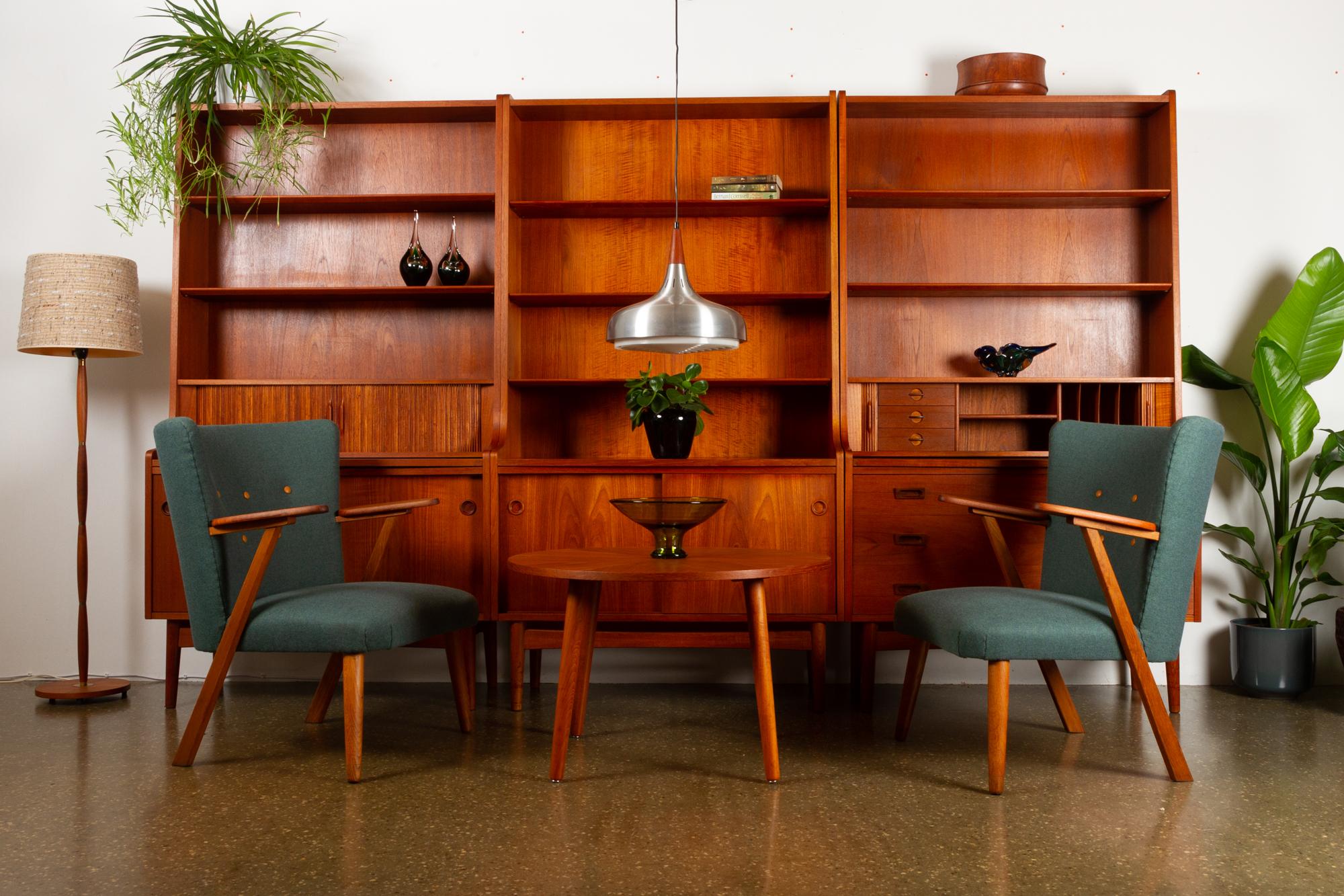Mid-Century Modern Danish Teak Bookcase, 1960s 12