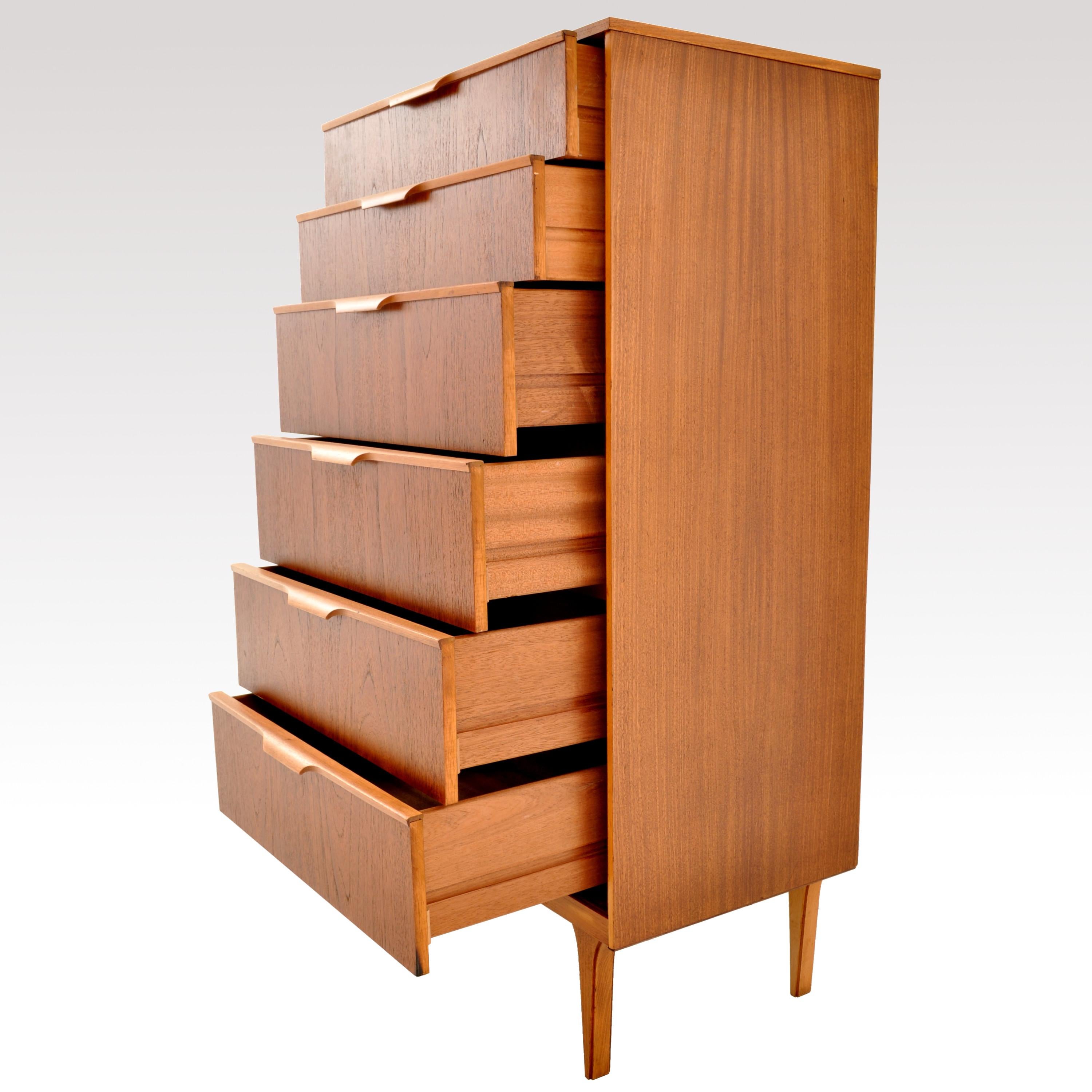 Mid-Century Modern Danish Teak Chest of Drawers / Dresser by Austinsuite, 1960s In Good Condition In Portland, OR