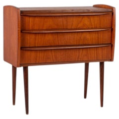 Mid Century Modern Danish Teak Chest of Drawers