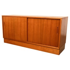Used Mid Century Modern Danish Teak Credenza Cabinet Sideboard Poul Hundevad 1970