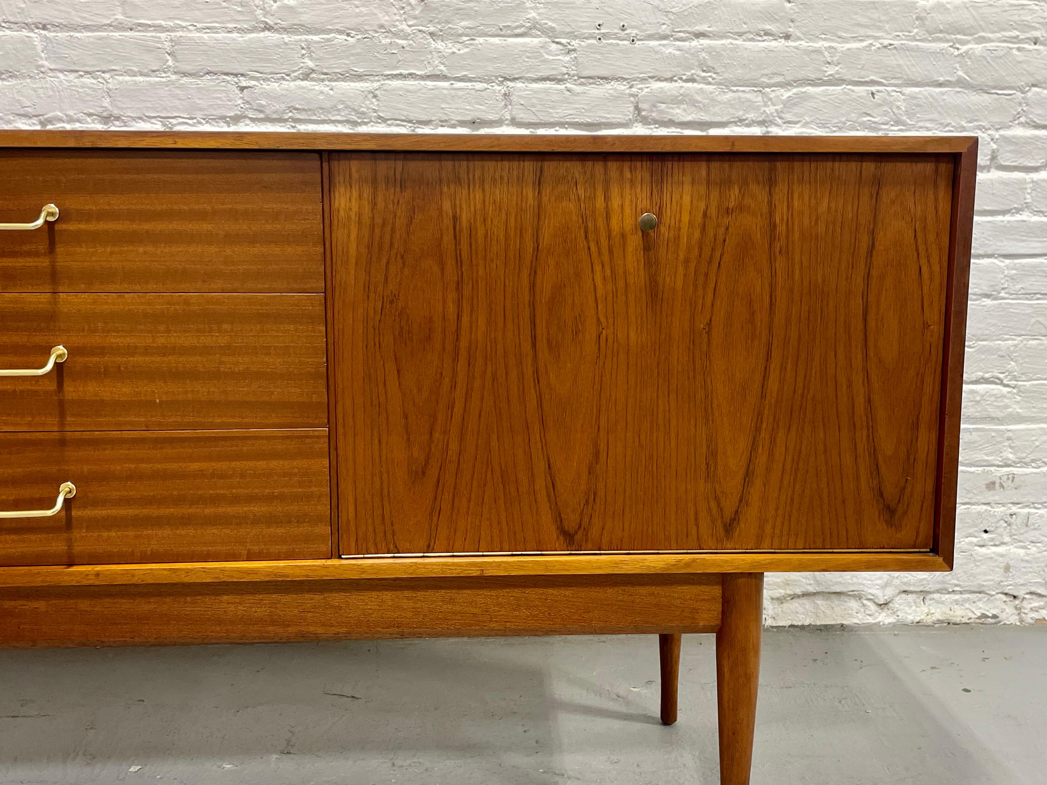 Mid-20th Century Mid Century Modern Danish Teak Credenza / Media Console, c. 1960s For Sale