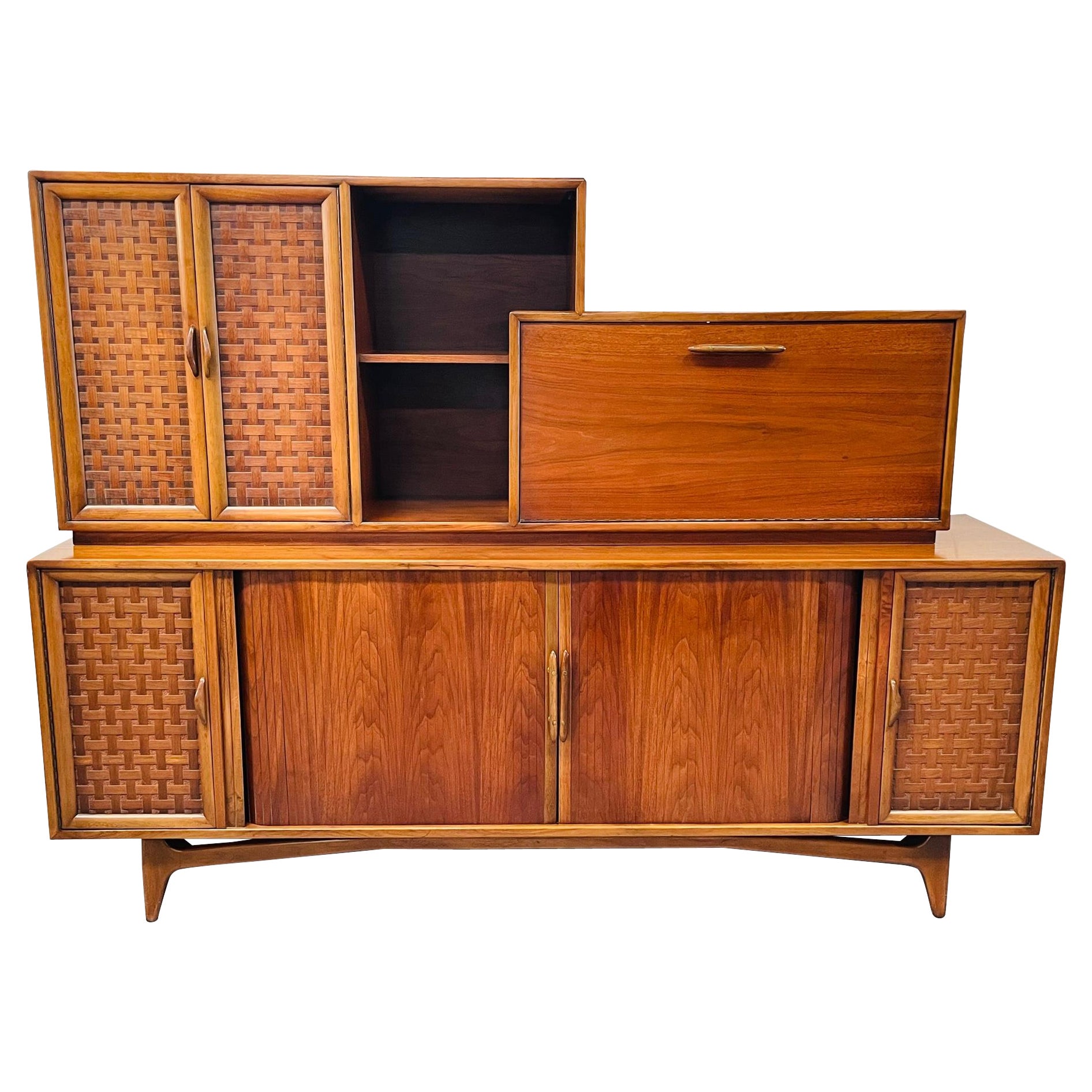 Mid-Century Modern Danish Teak Credenza, Sideboard, Bar or Cocktail Cabinet
