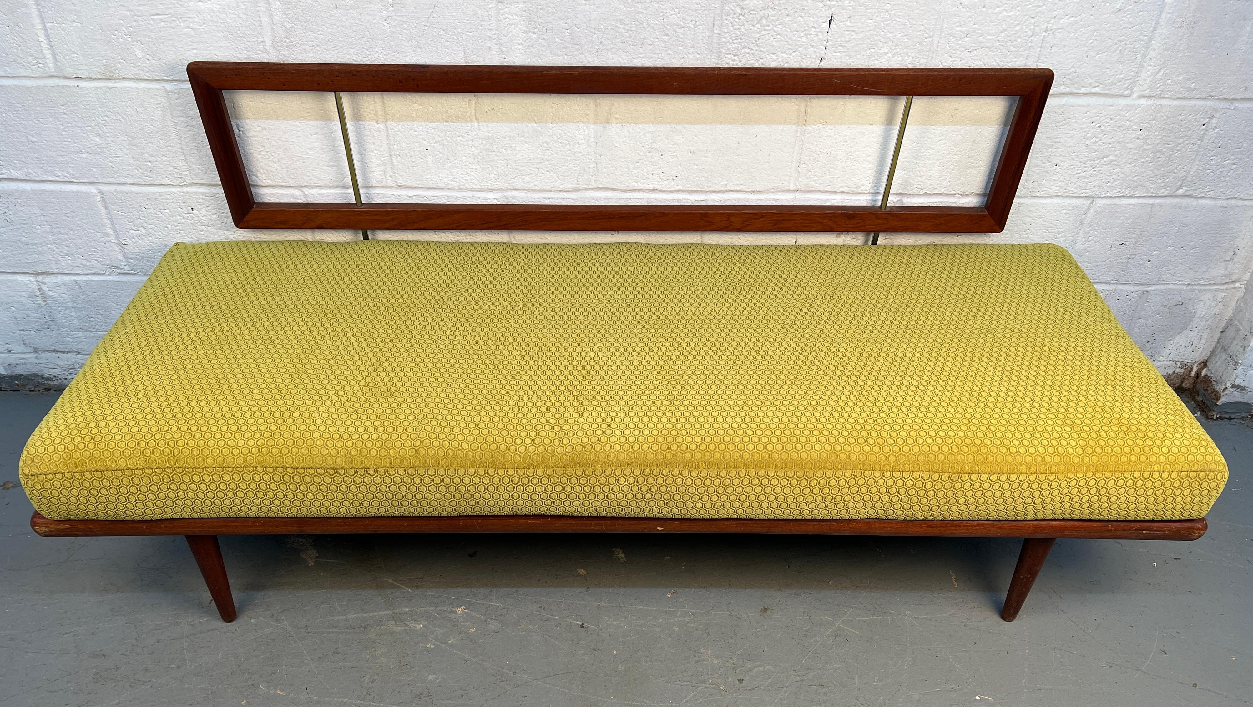 Lit de jour en teck danois moderne du milieu du siècle en vente 2