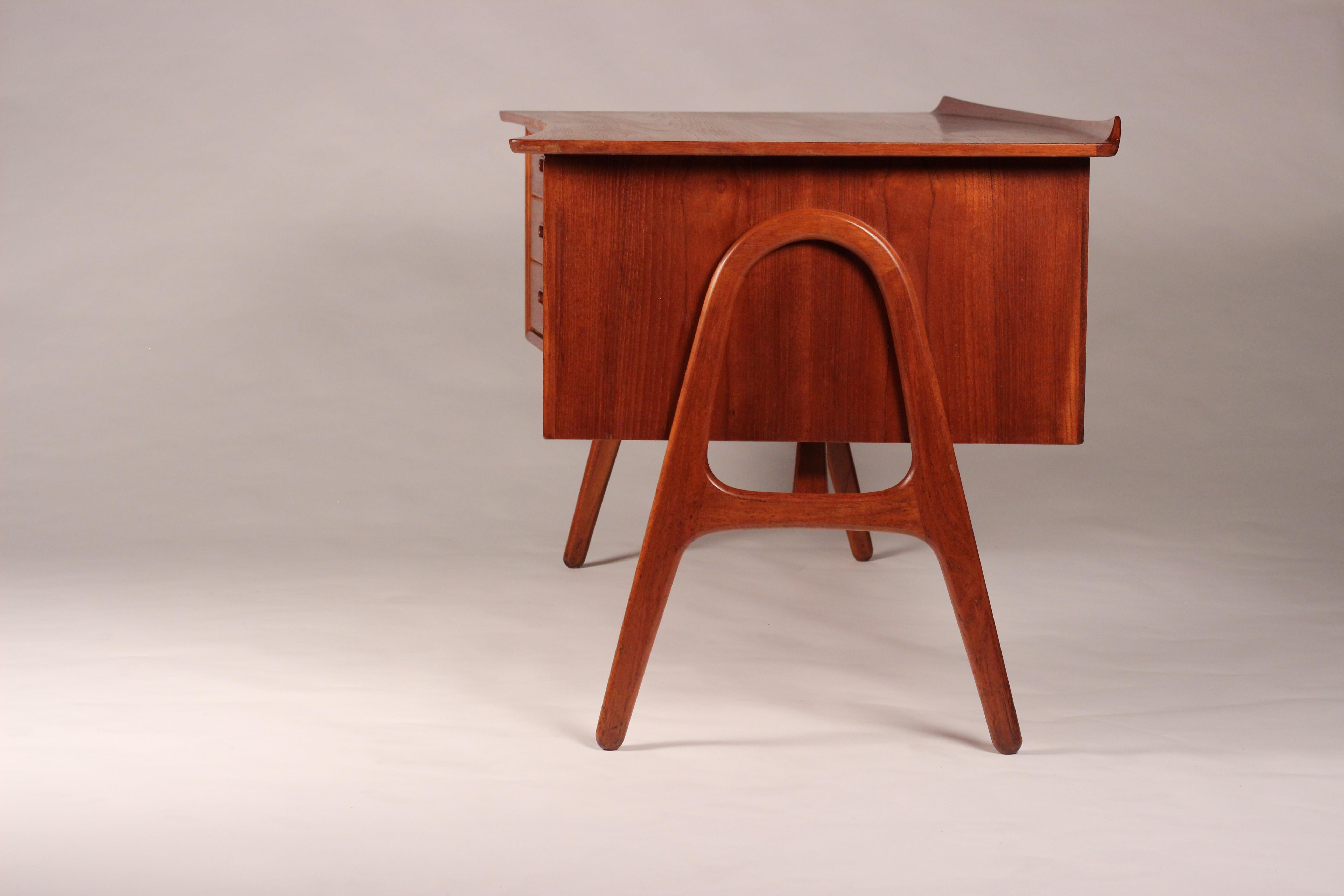 Mid-Century Modern Danish Teak Desk Designed by Svend Aage Madsen 8