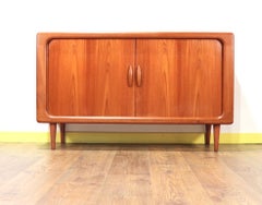 Mid-Century Modern Danish Teak Drinks Cabinet by Dyrlund Dry Bar