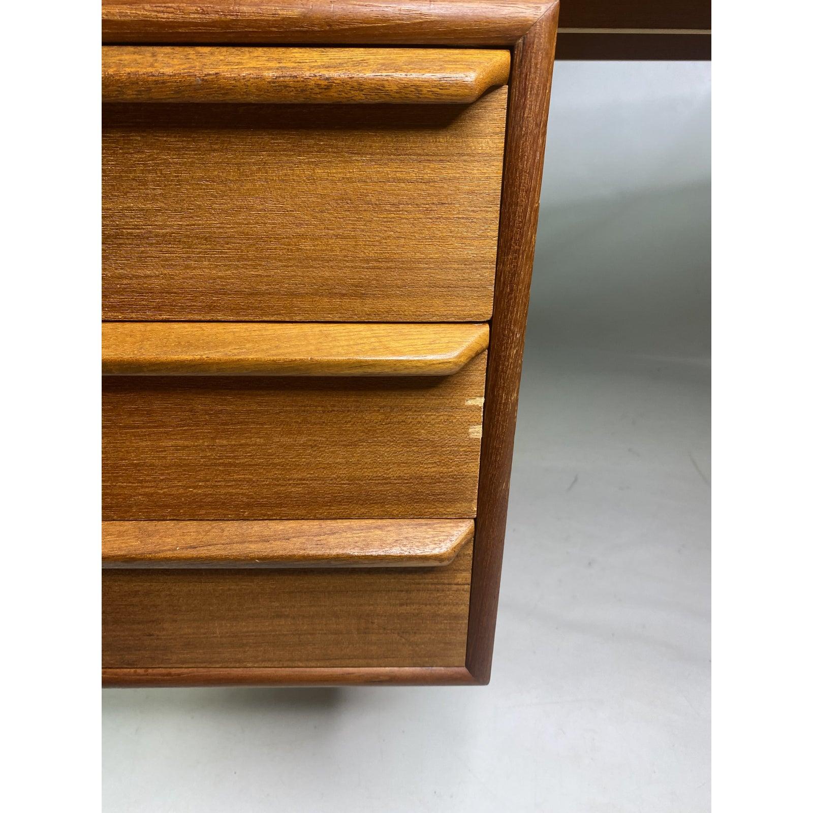 Mid-Century Modern Danish Teak Floating Desk 5