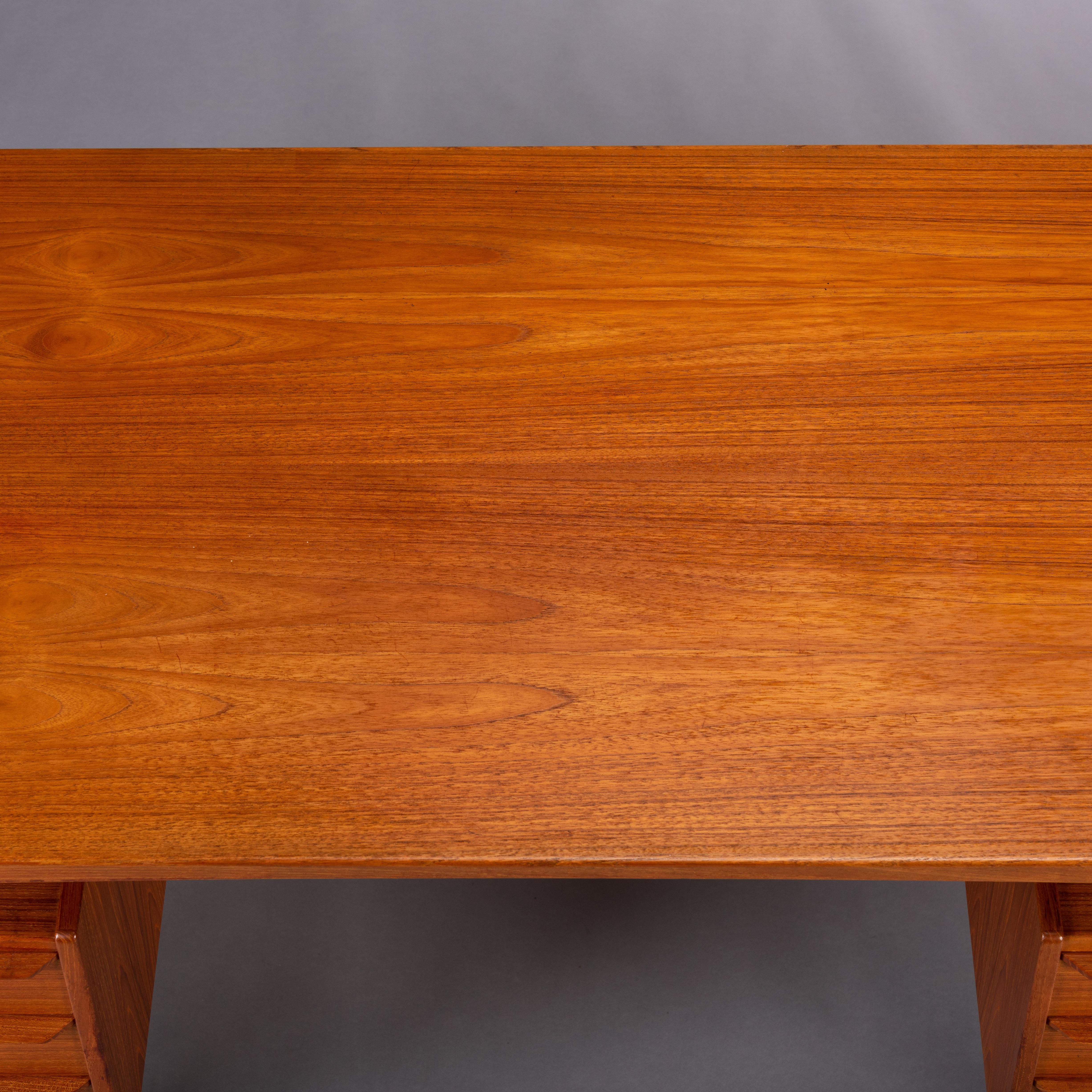 Mid-Century Modern Danish Teak Freestanding Desk by Valdermar Mortensen, 1960s 7