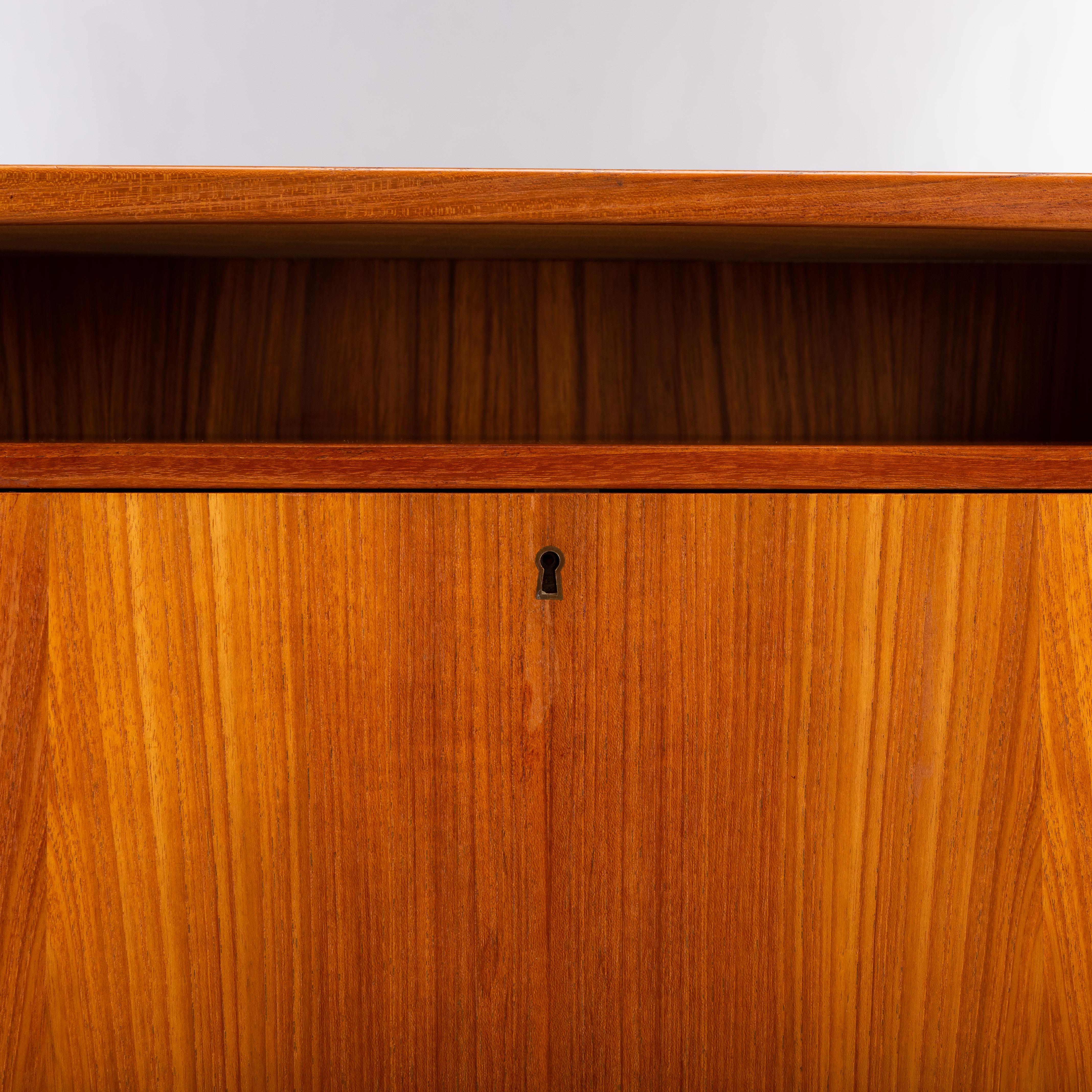 Mid-Century Modern Danish Teak Freestanding Desk by Valdermar Mortensen, 1960s 9