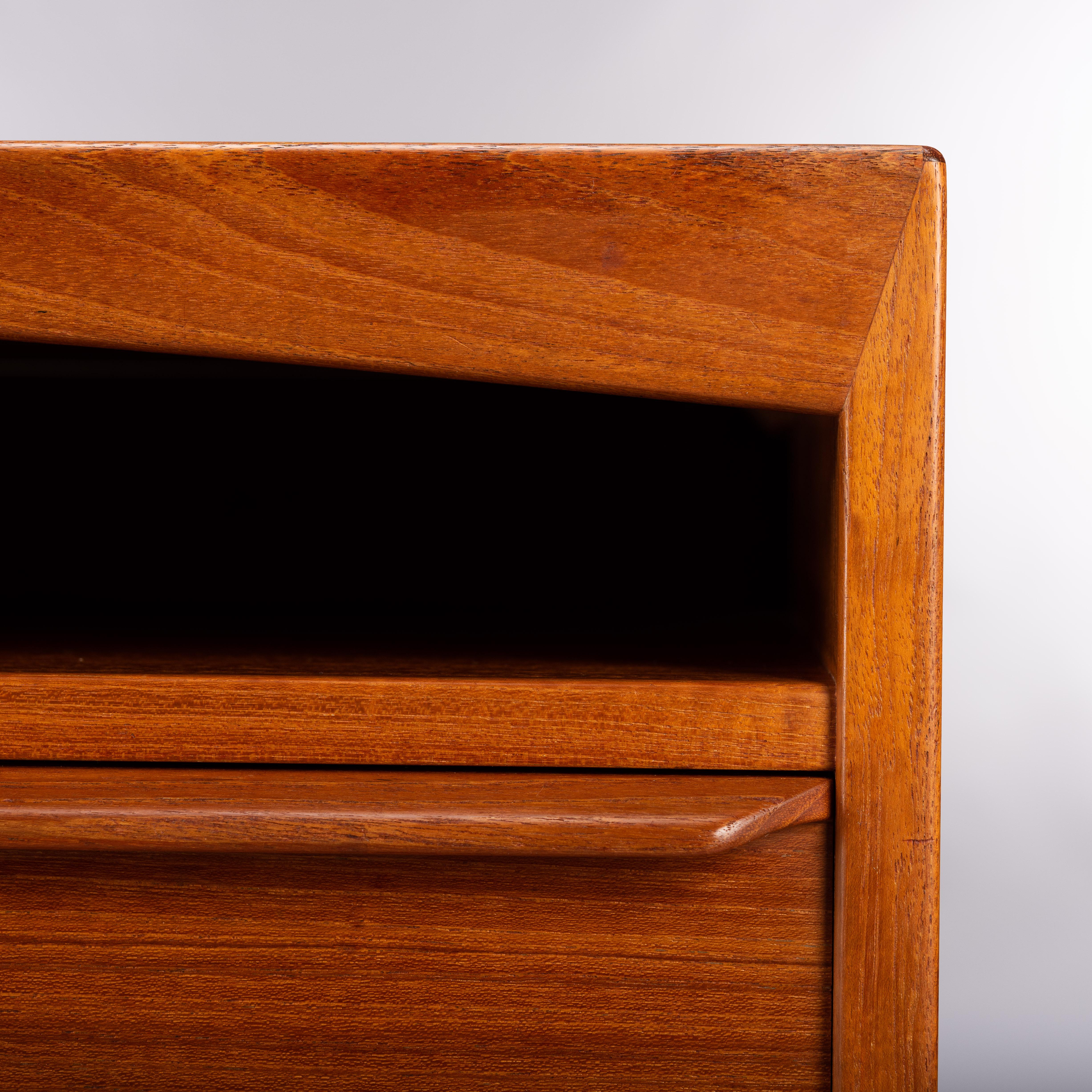 Mid-Century Modern Danish Teak Freestanding Desk by Valdermar Mortensen, 1960s 11