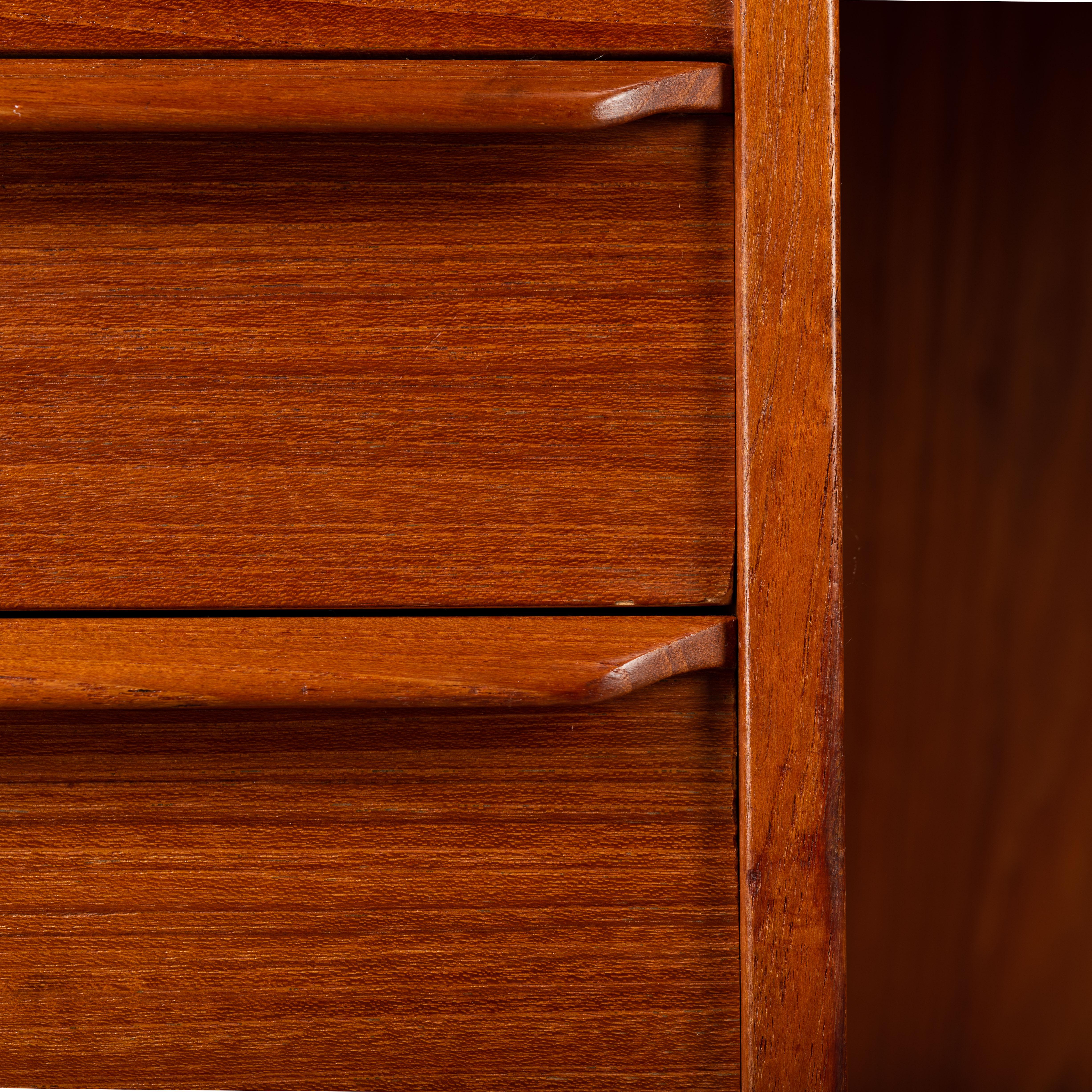 Mid-Century Modern Danish Teak Freestanding Desk by Valdermar Mortensen, 1960s 13