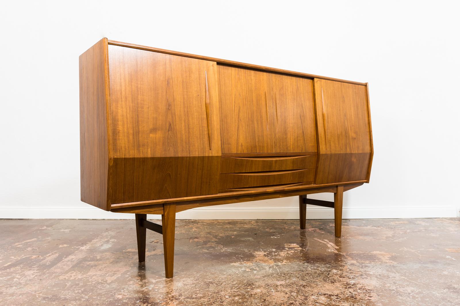 Mid-Century Modern Danish Teak Highboard Credenza 1960's 2