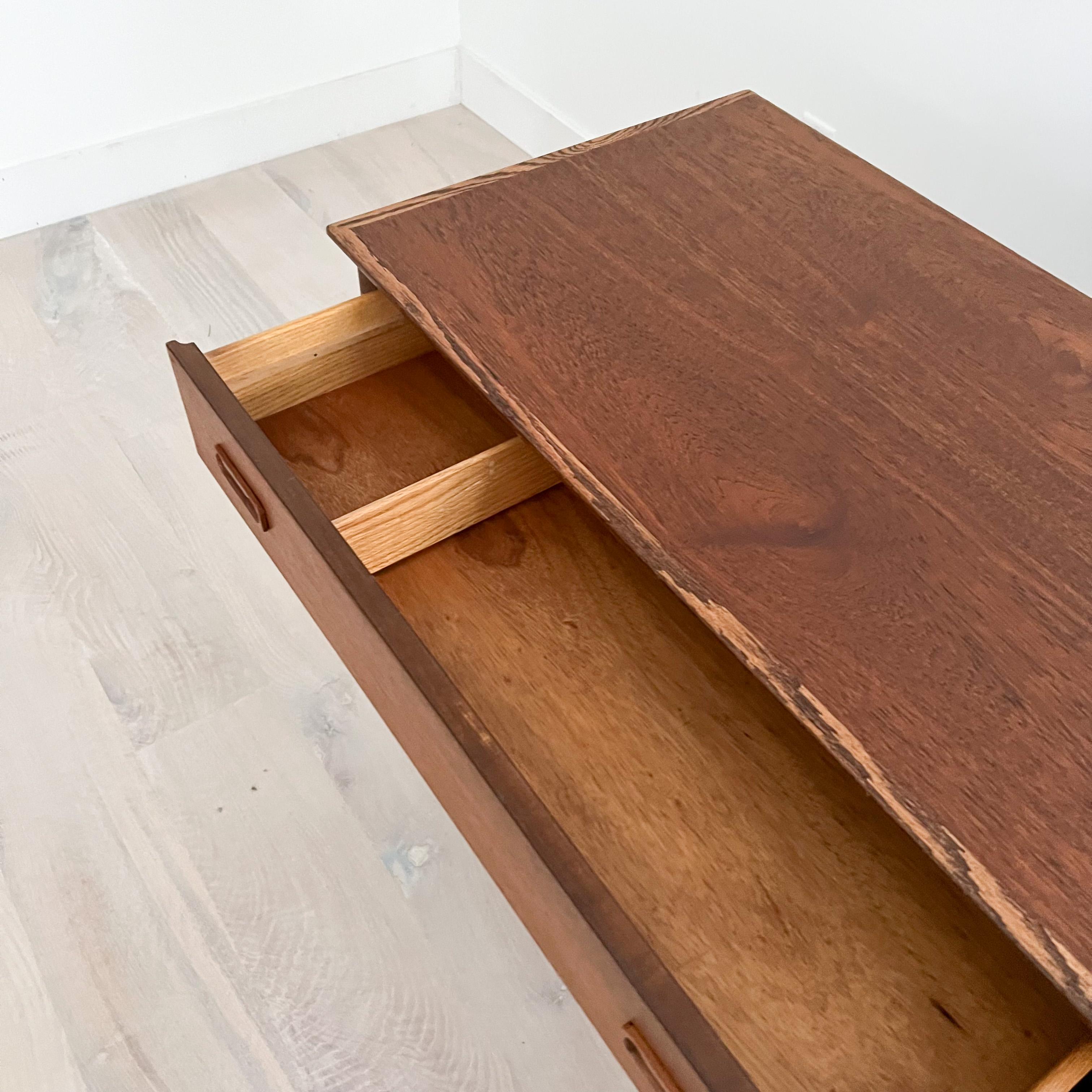 Mid-Century Modern Danish Teak Low 8 Drawer Dresser with Oak Trim 6