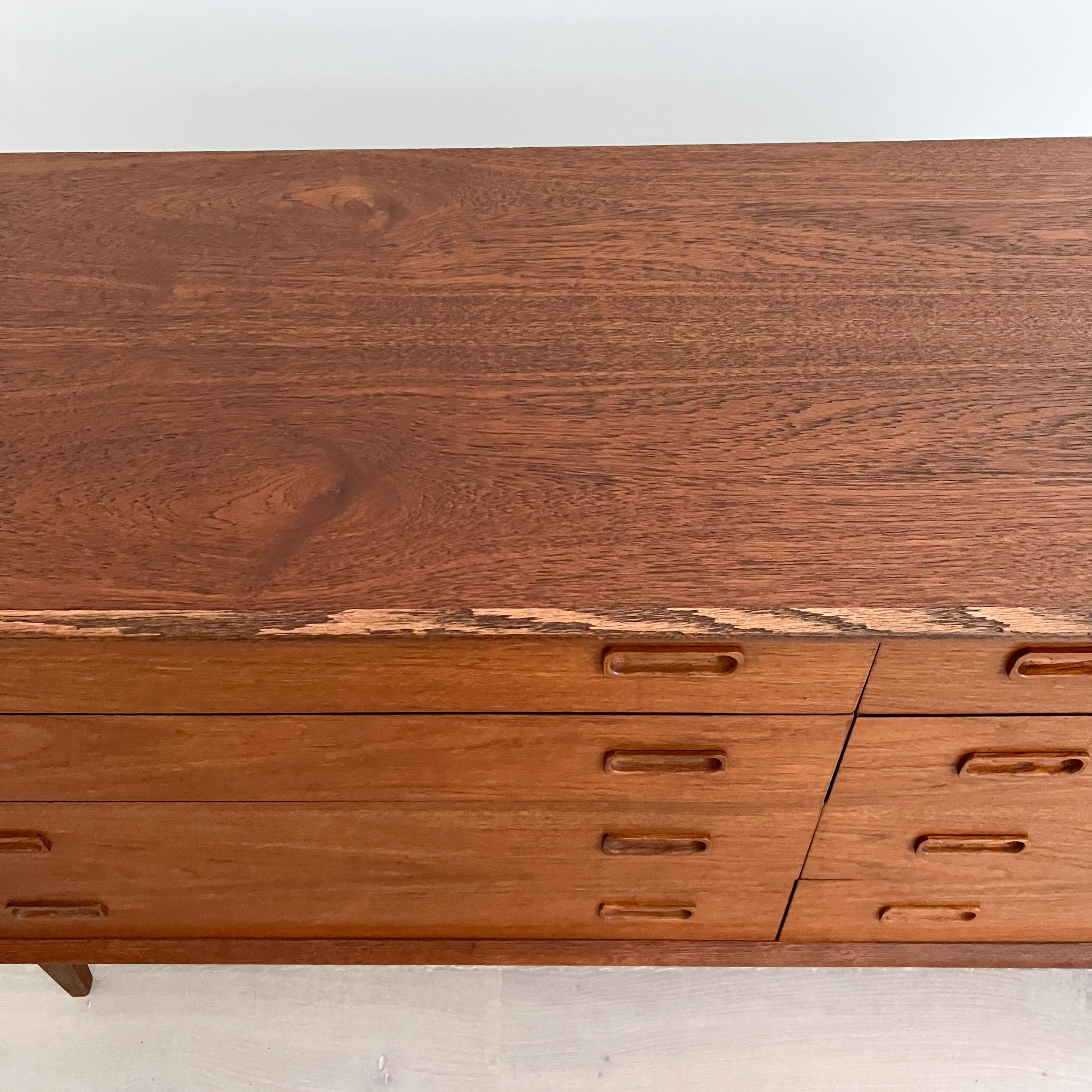 Mid-20th Century Mid-Century Modern Danish Teak Low 8 Drawer Dresser with Oak Trim