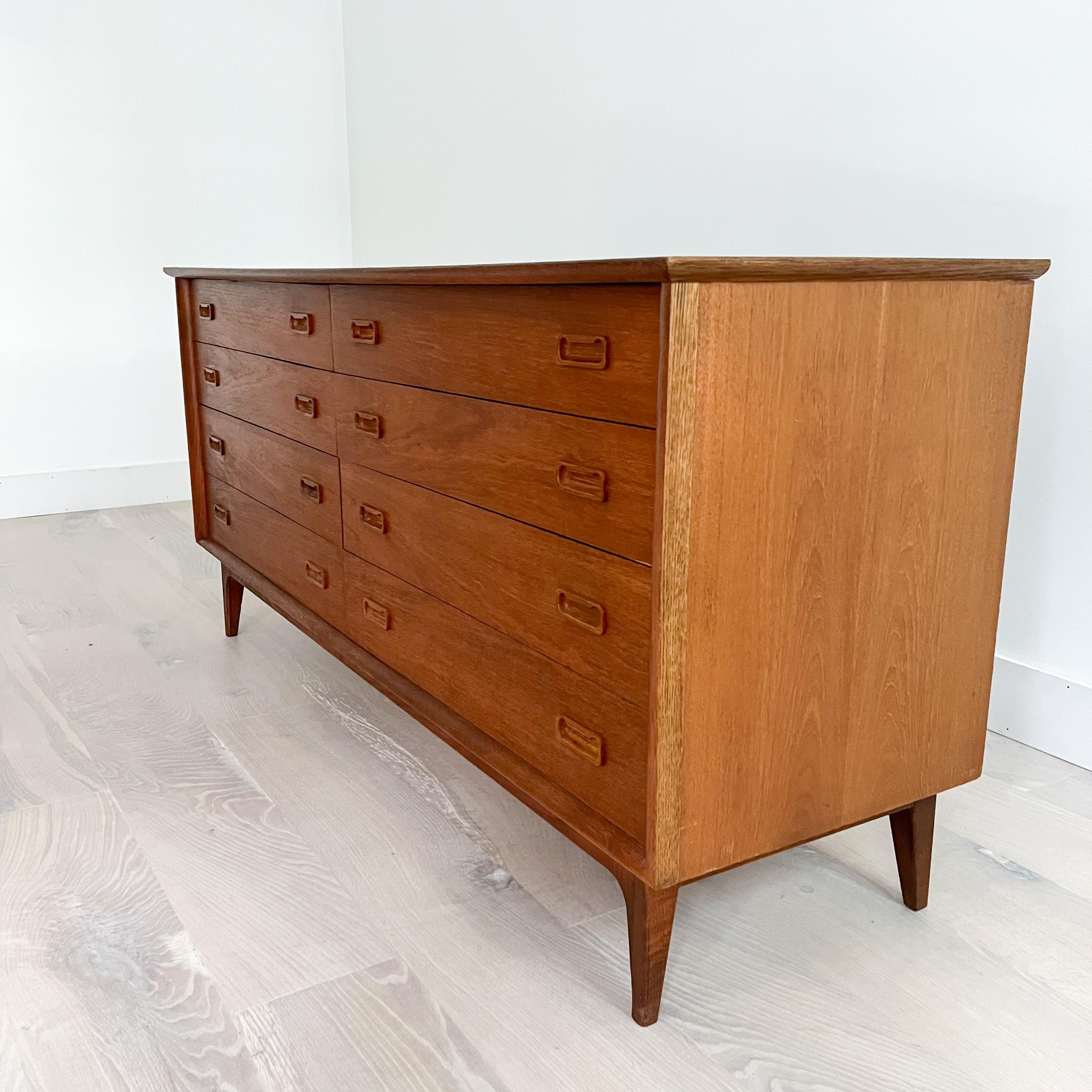 Mid-Century Modern Danish Teak Low 8 Drawer Dresser with Oak Trim 2
