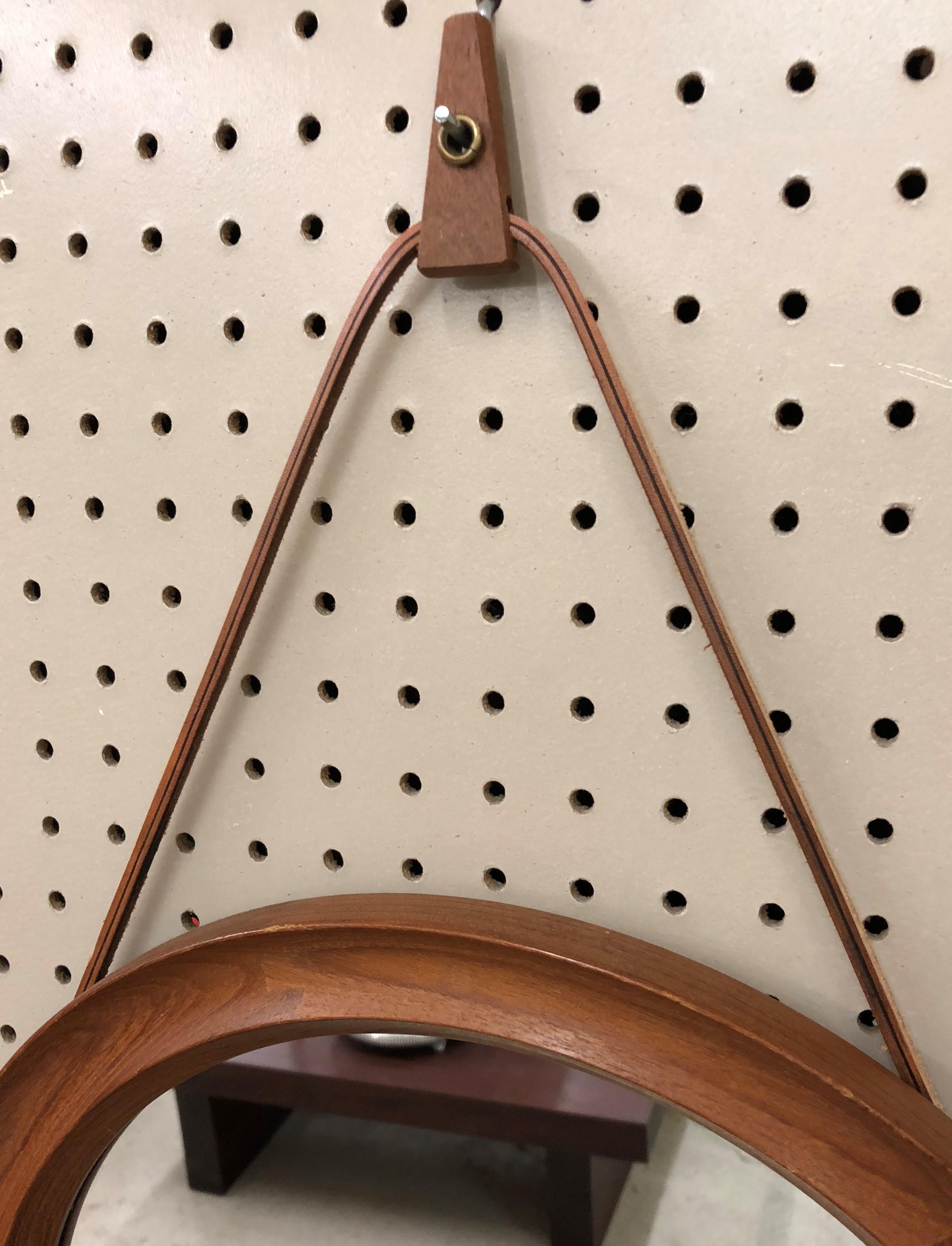 Pedersen & Hansen Danish Teak Oval Mirror with Leather Hanger Strap In Good Condition In Hamilton, Ontario